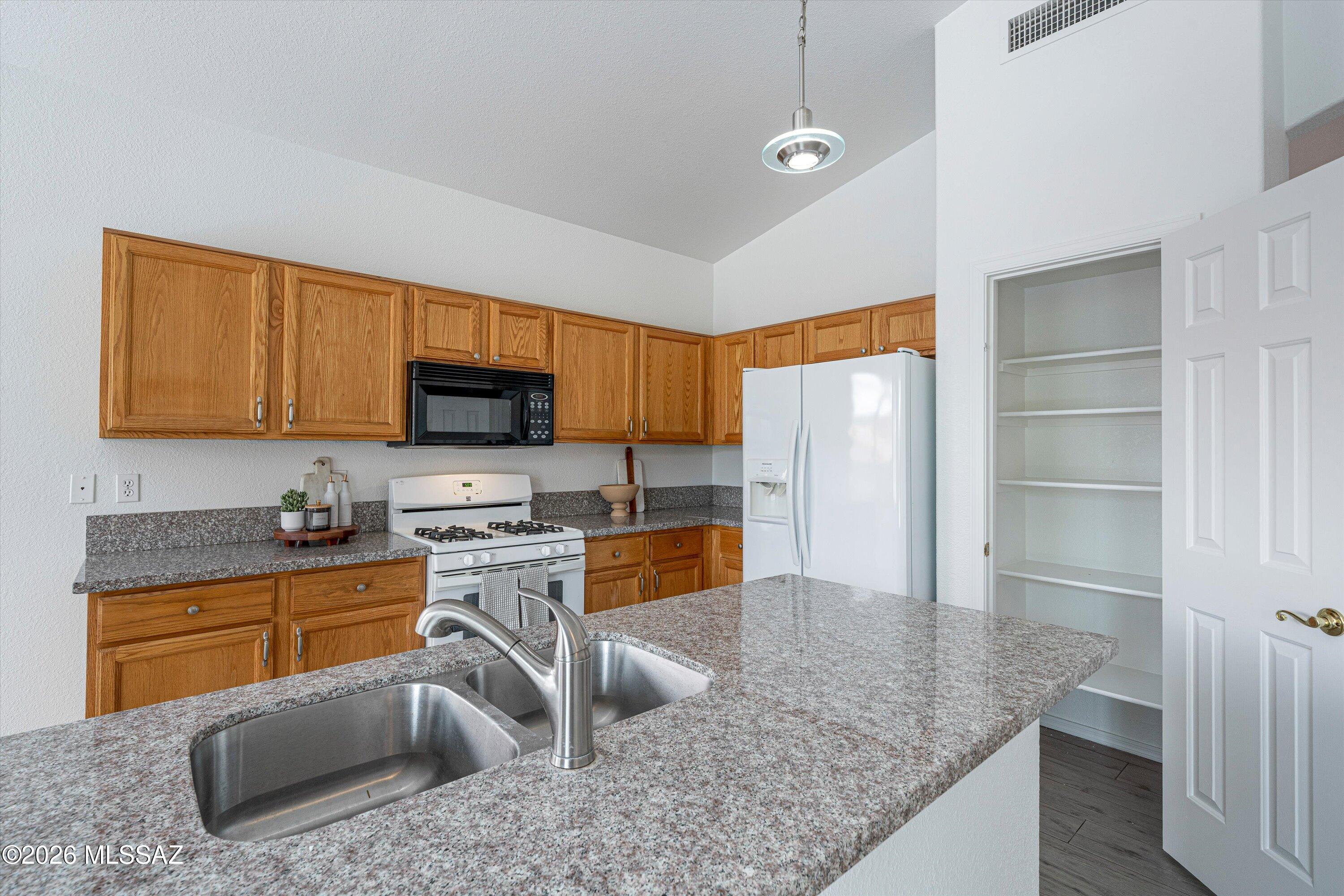 Encanto Canyon II (1-67) - Residential