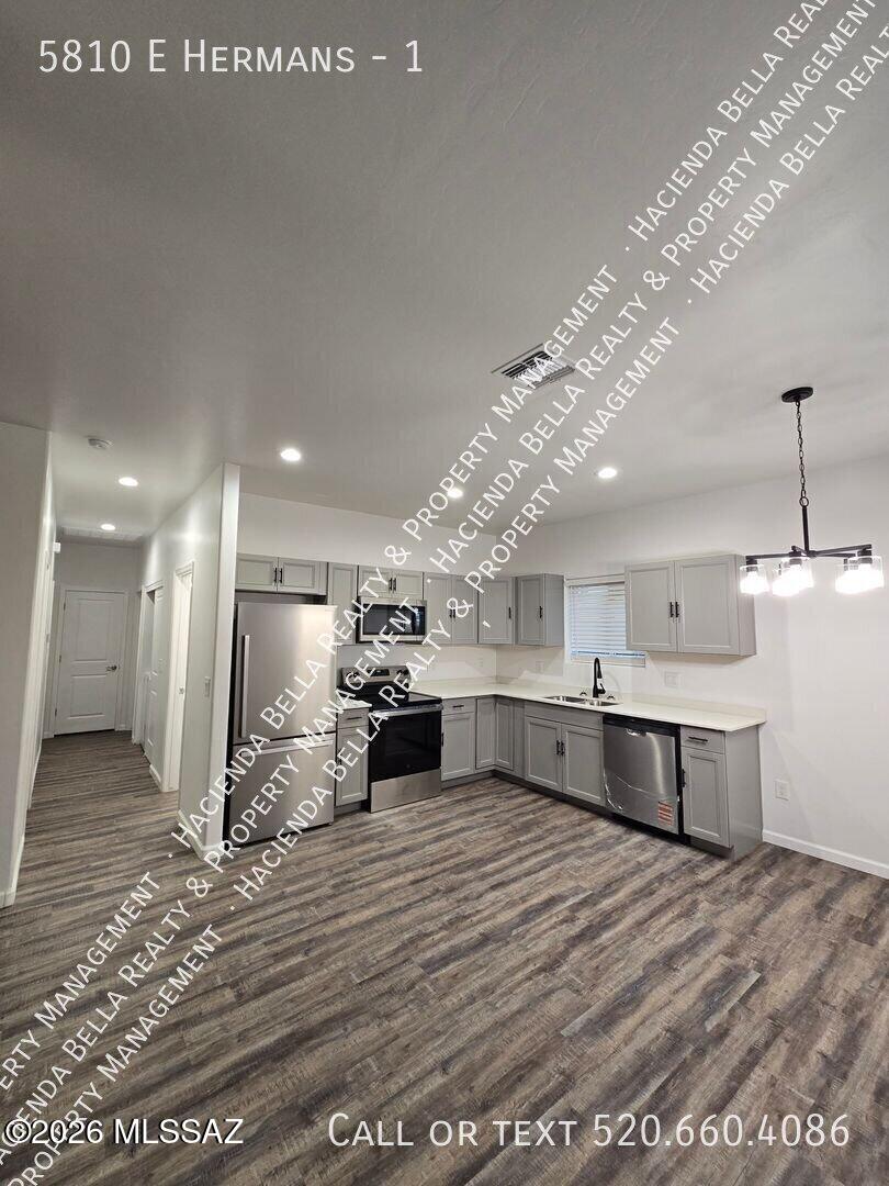 Wilmot Farms (1-121) - Residential Lease