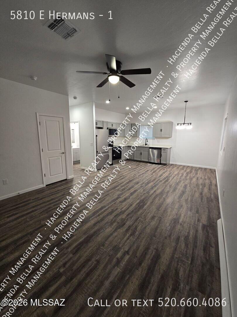 Wilmot Farms (1-121) - Residential Lease