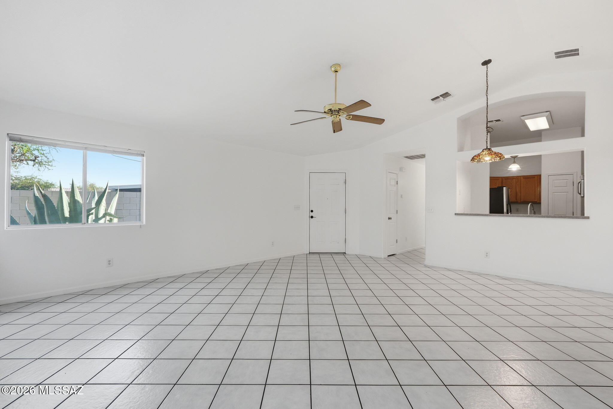 Hacienda Del Oro (1-78) - Residential