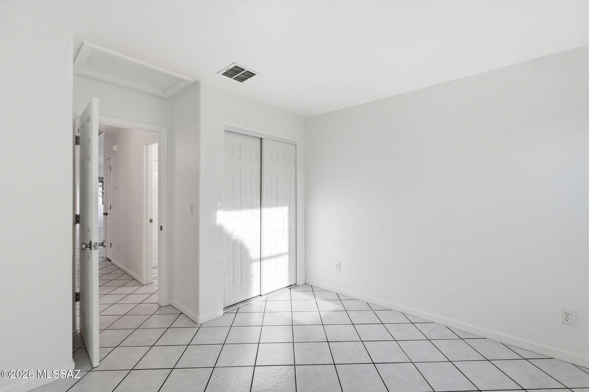 Hacienda Del Oro (1-78) - Residential
