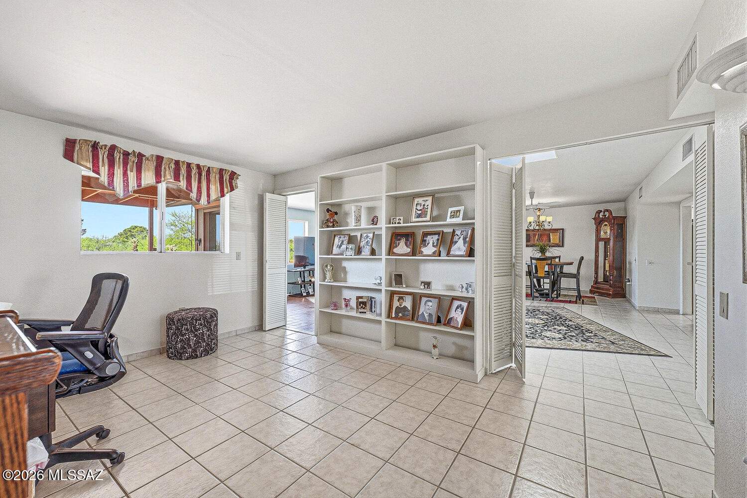 Continental Vistas(1-302) - Residential
