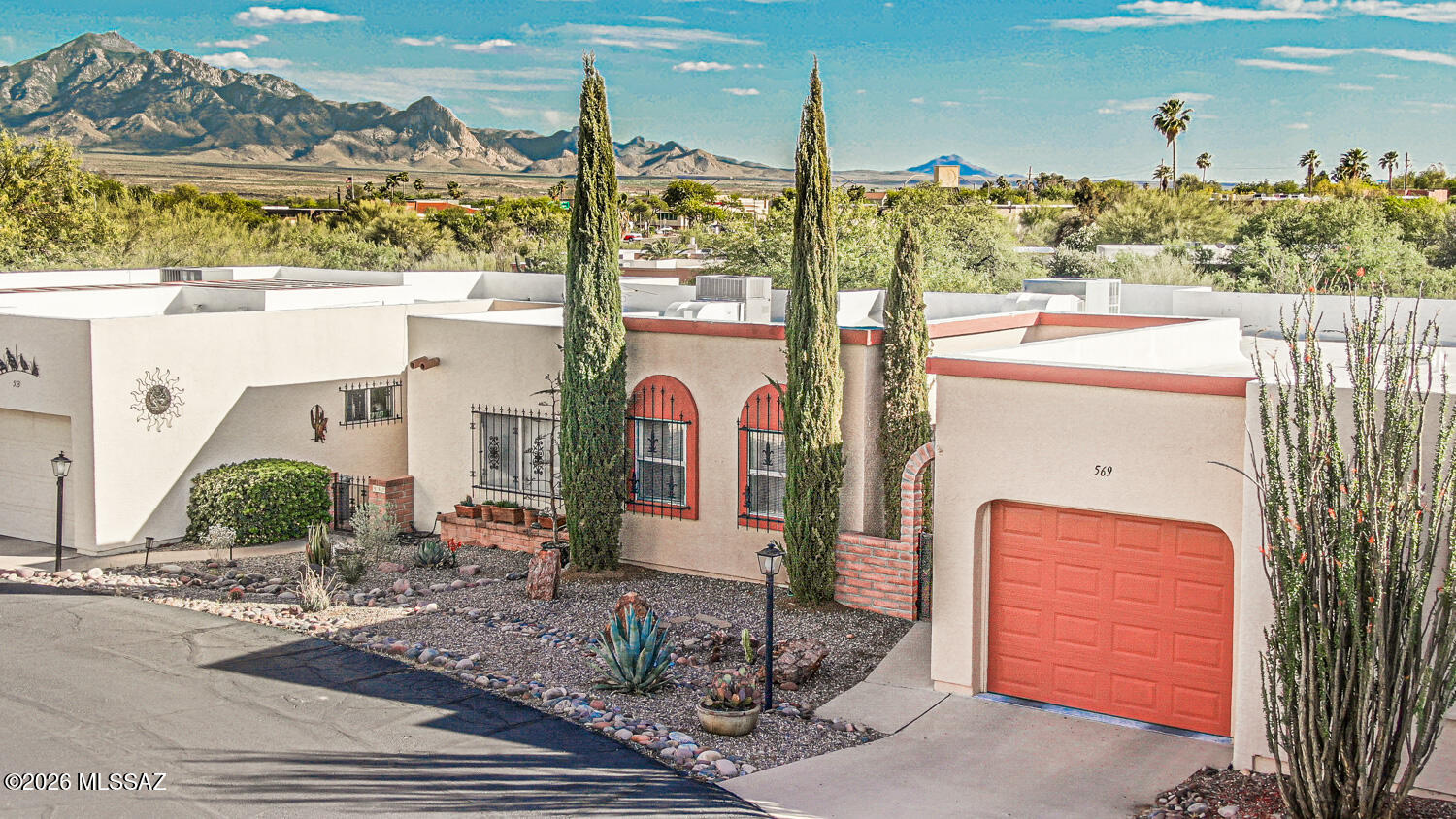 ''Here's looking at you, kid,'', ''You Can't Handle the Truth!'', ''I'll be Back'', ''Stellaaaa''. - Just as Hollywood offers us the perfect words for their celebrated productions, Green Valley has its version of perfection for new home hunters -- 2 bed, 2 bath (with a layout supporting a wonderful office/craft room), AZ room opens to the great room and a fabulous view overlooking acres of uninterrupted natural desert with the Santa Rita's looming in the background. Did I mention the enclosed 1 car garage? (Well, I just did.) Enclosed laundry room, newer appliances, tile throughout, light, bright, super clean, and just plain real nice. ''My mama always said life was like a box of chocolates. You never know what you're gonna get.'' Well, in this case you do, and all for well under $250