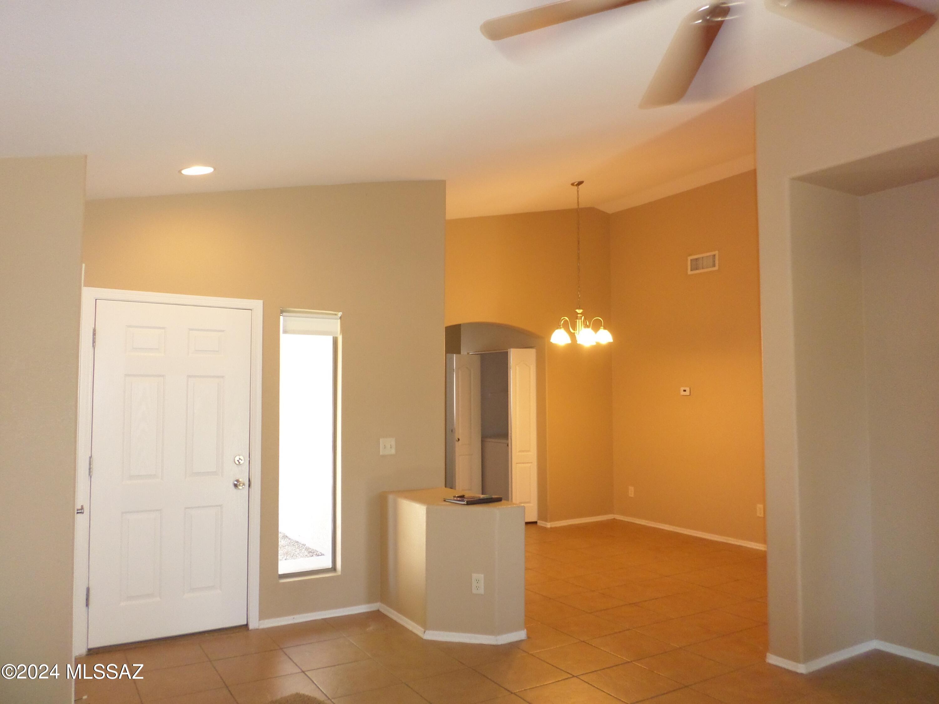 Wilmot Shadows (1-81) - Residential Lease
