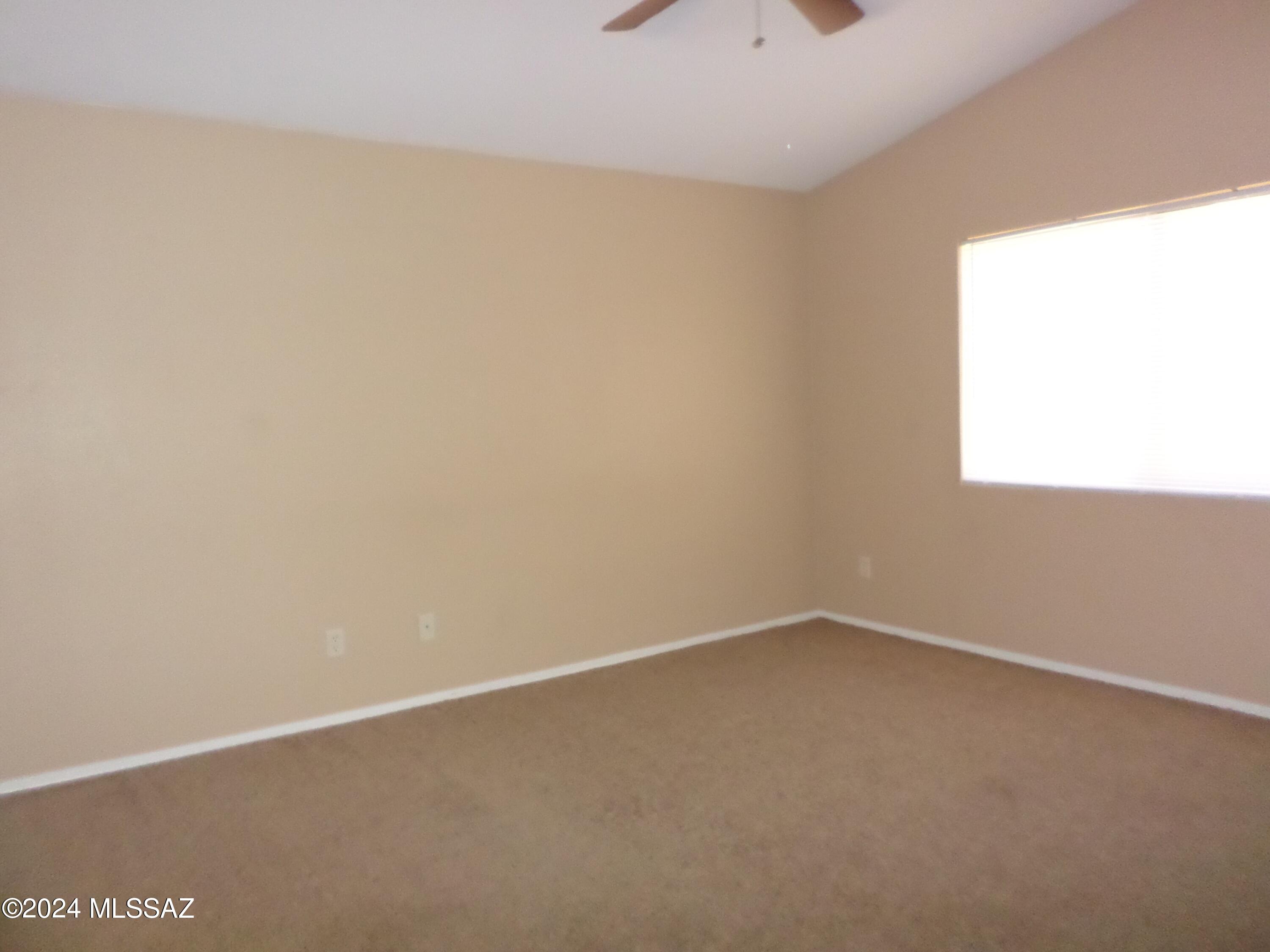 Wilmot Shadows (1-81) - Residential Lease