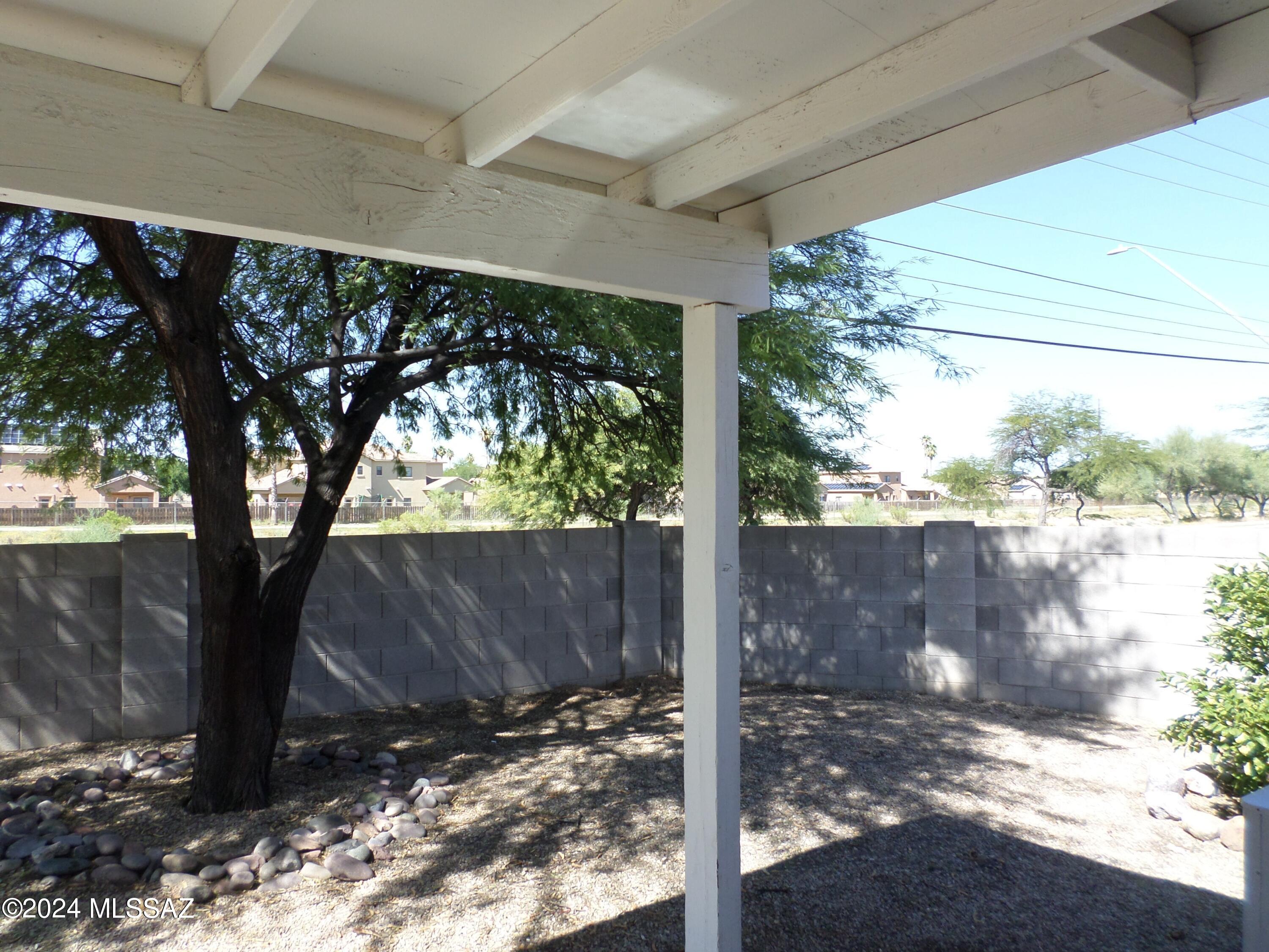 Wilmot Shadows (1-81) - Residential Lease