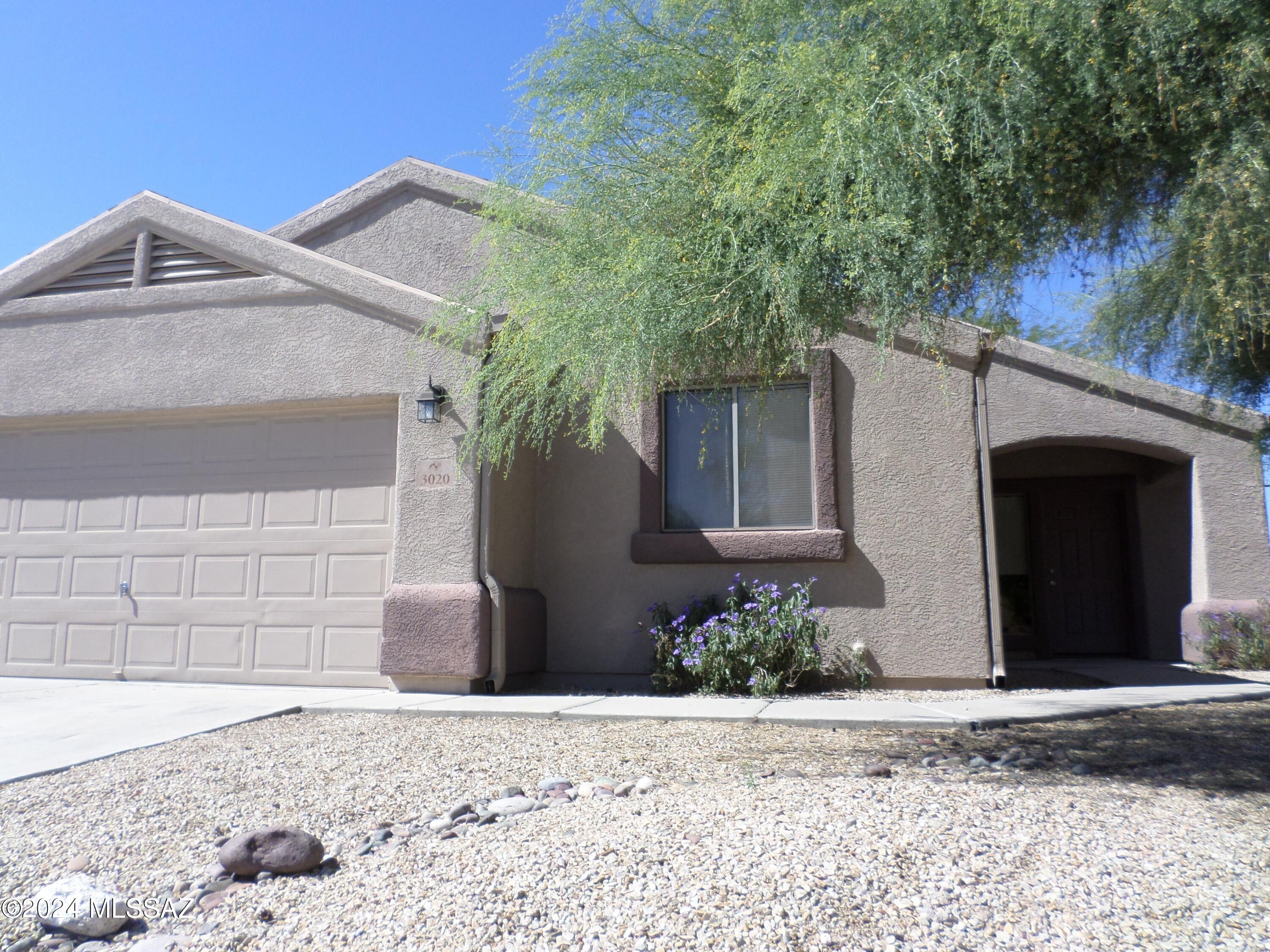 Wilmot Shadows (1-81) - Residential Lease