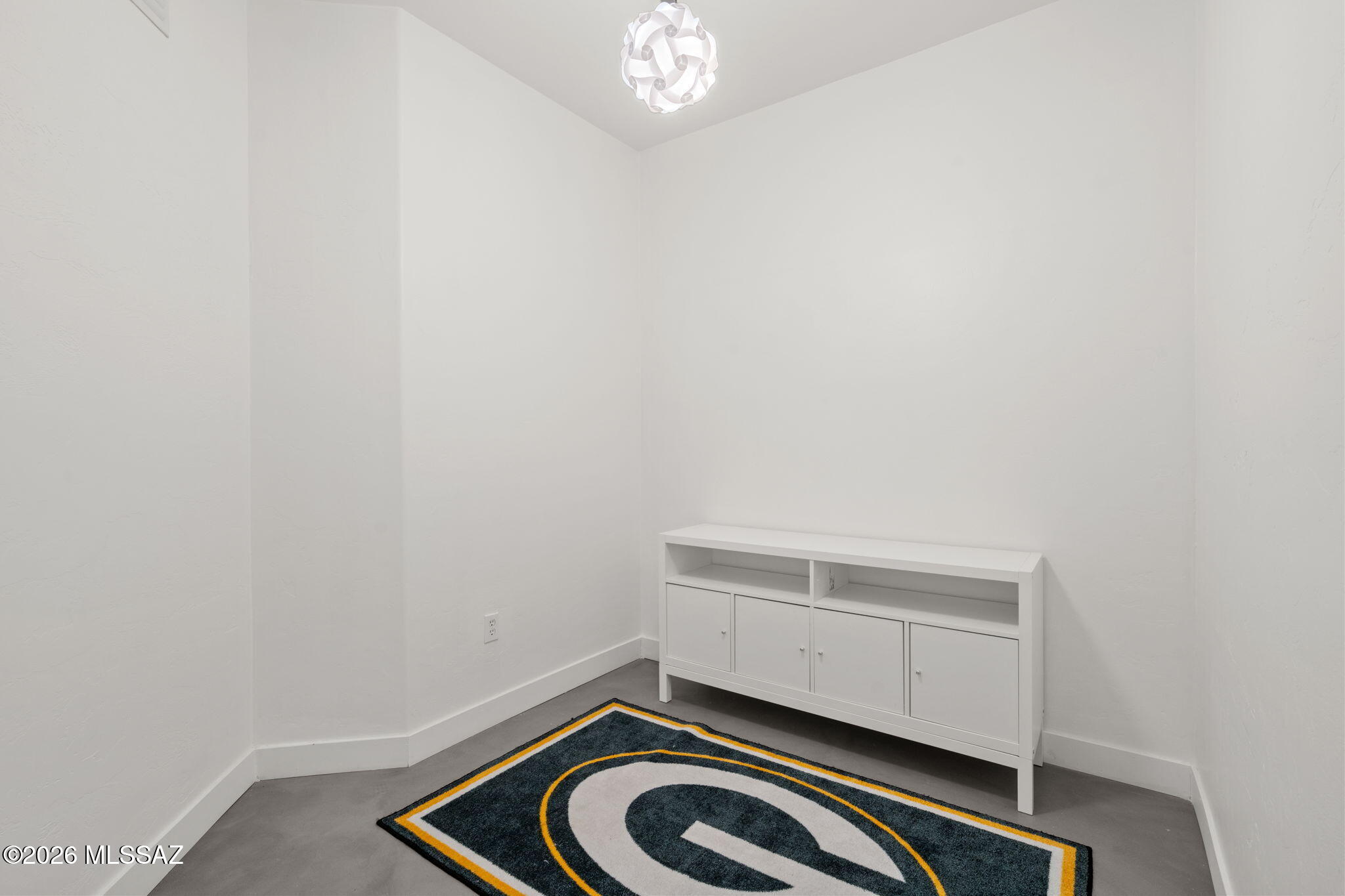 Rams Pass (1-86) - Residential Lease
