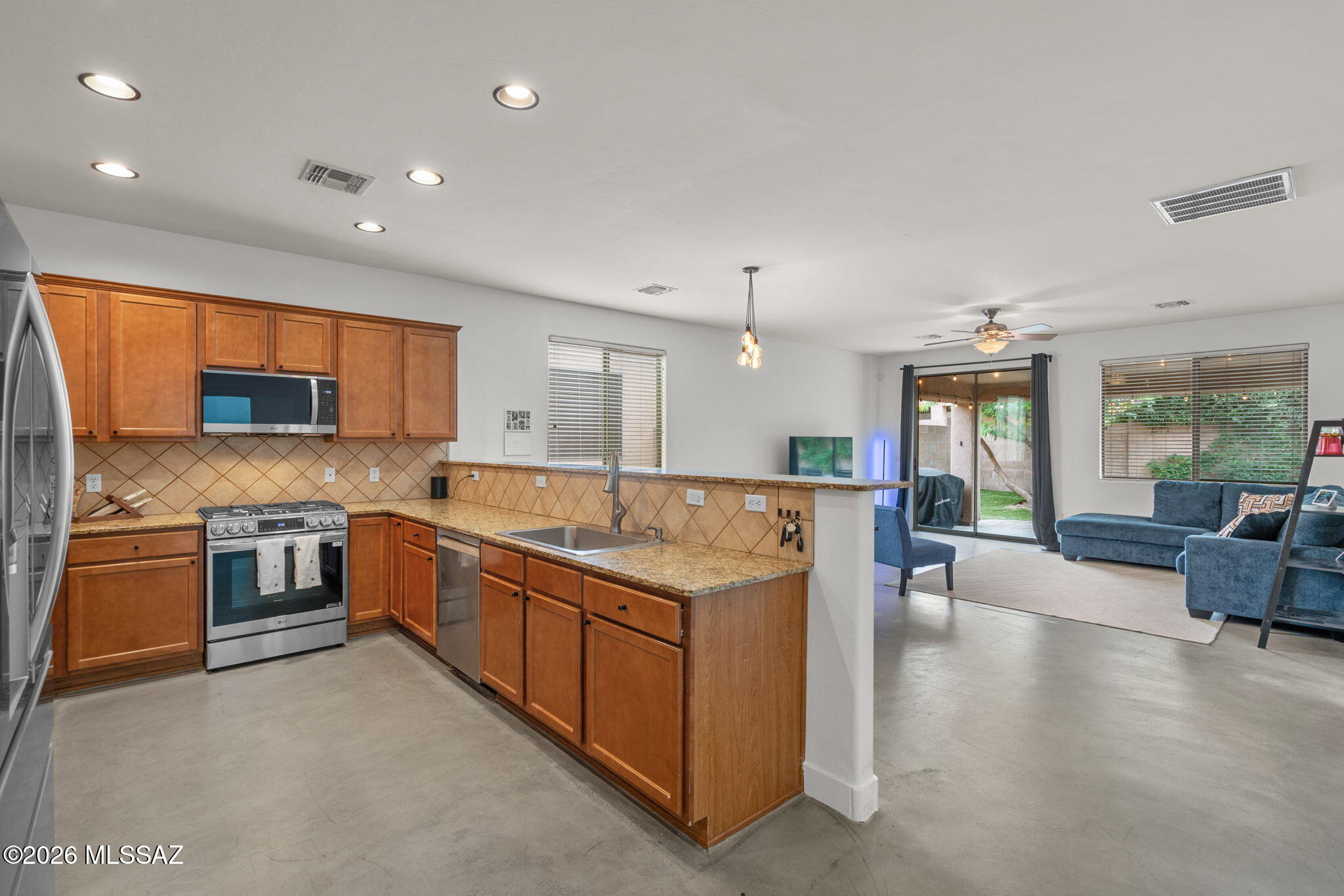 Rams Pass (1-86) - Residential Lease