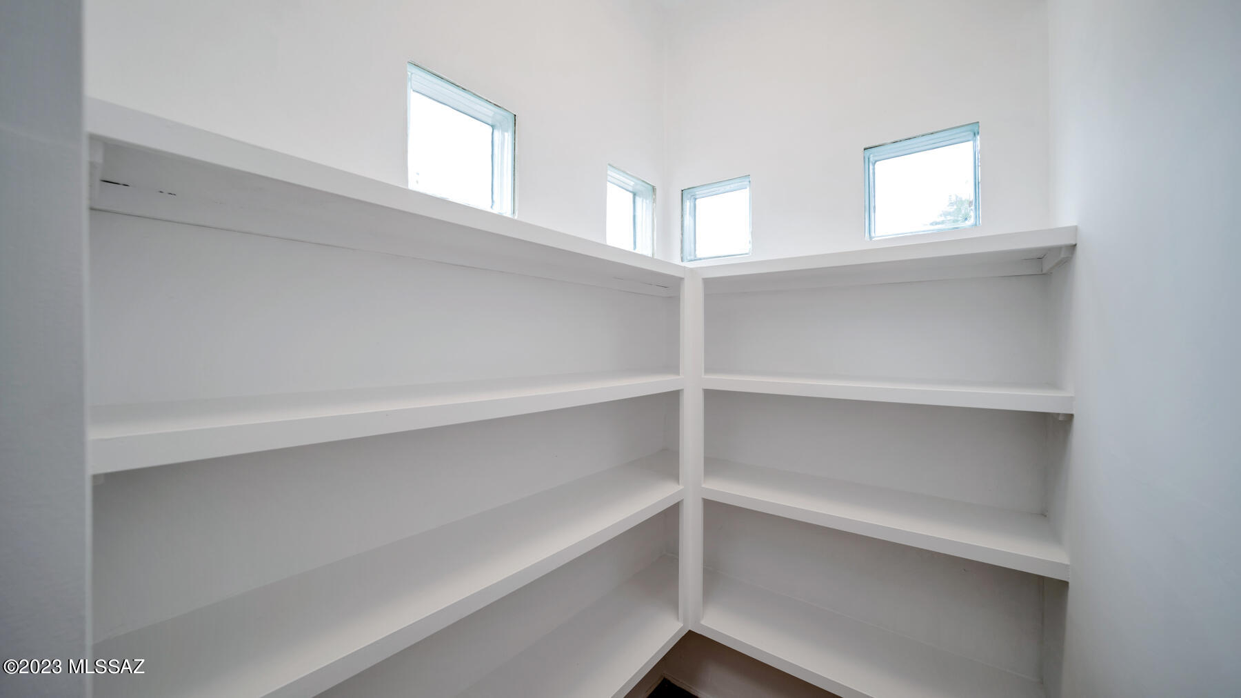 Jefferson Park Addition - Residential Lease