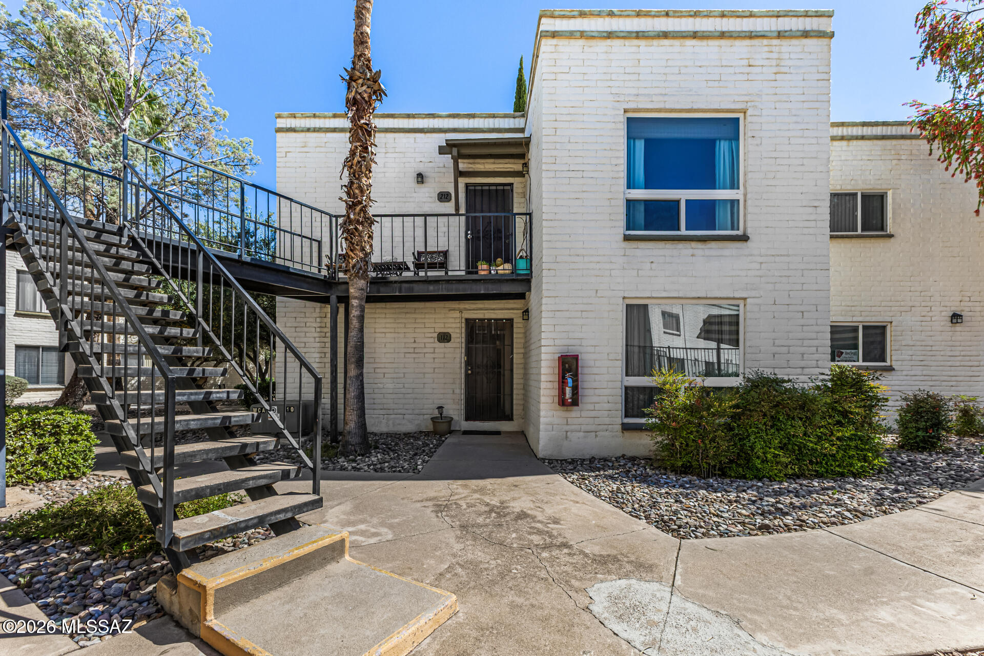 Welcome to this charming 1 bedroom, 1 bathroom end-unit condo offering comfort, privacy, and beautiful pool views. This light-filled home features an open-concept layout that seamlessly connects the living, dining, and kitchen areas with beautiful maple kitchen cabinets--perfect for both relaxing and entertaining.
Enjoy the added privacy of an end unit along with a quiet, well-maintained community. Step outside to your exclusive front porch, an ideal spot for morning coffee or unwinding in the evening. With its peaceful setting and inviting design, this home is a perfect retreat while still being conveniently located near everyday amenities.
Don't miss this opportunity to own a cozy and stylish space in a desirable community!