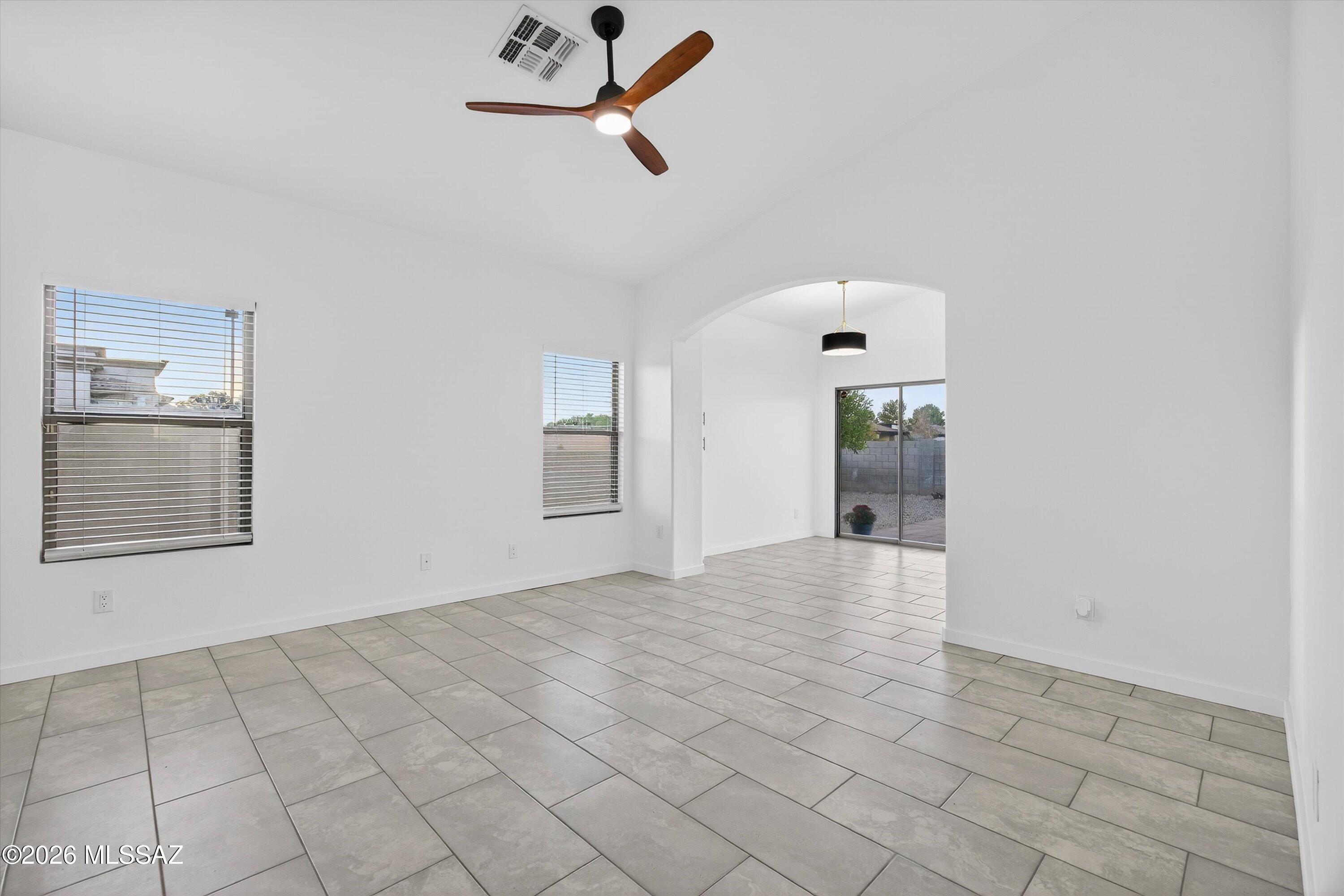 Silverbell Place (1-153) - Residential
