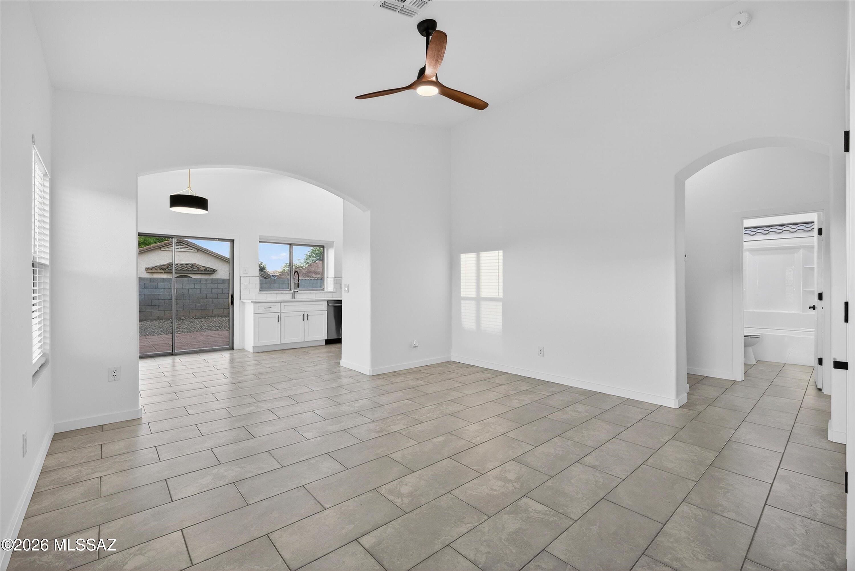 Silverbell Place (1-153) - Residential