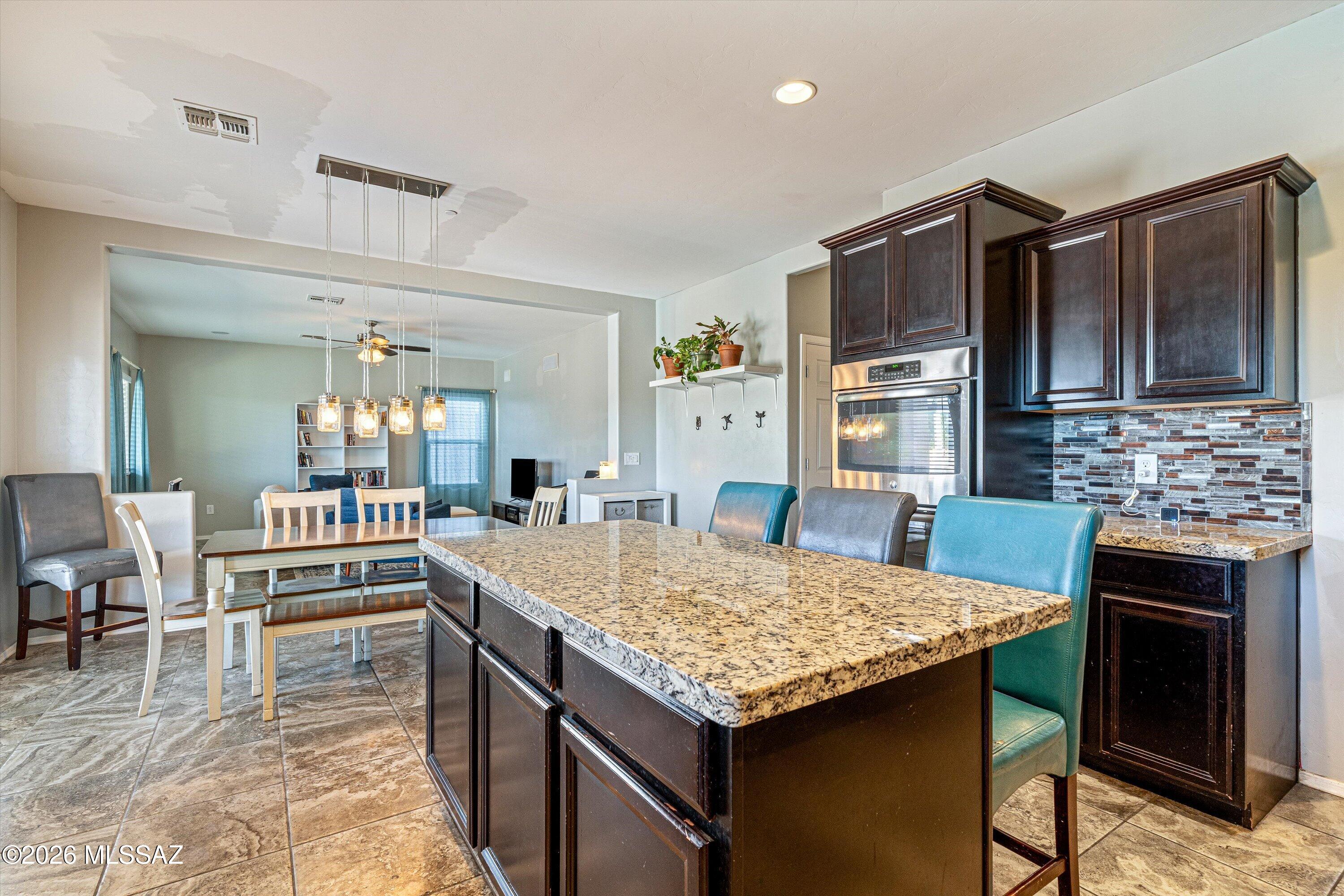 Vista Del Lago - Residential