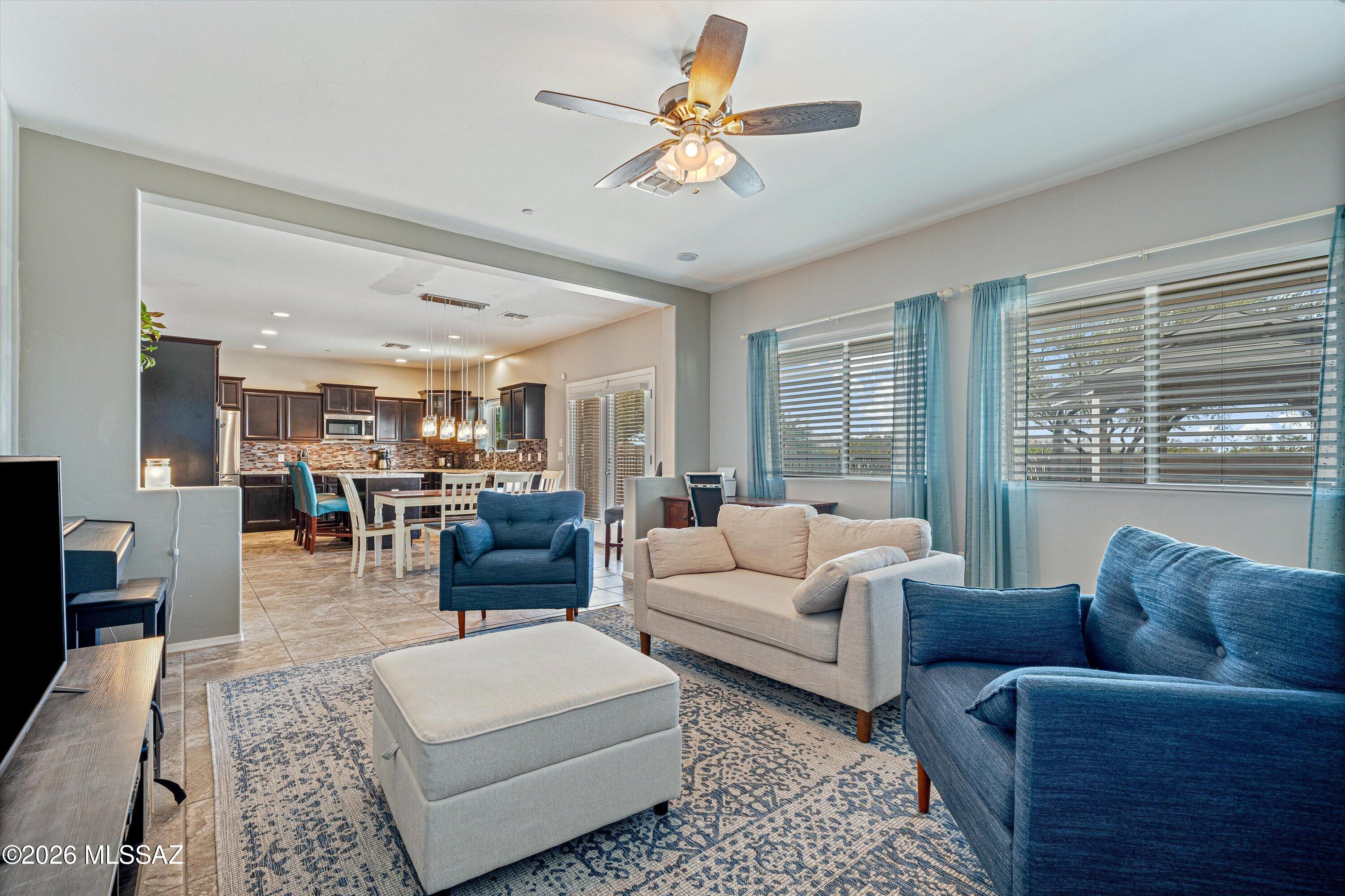 Vista Del Lago - Residential