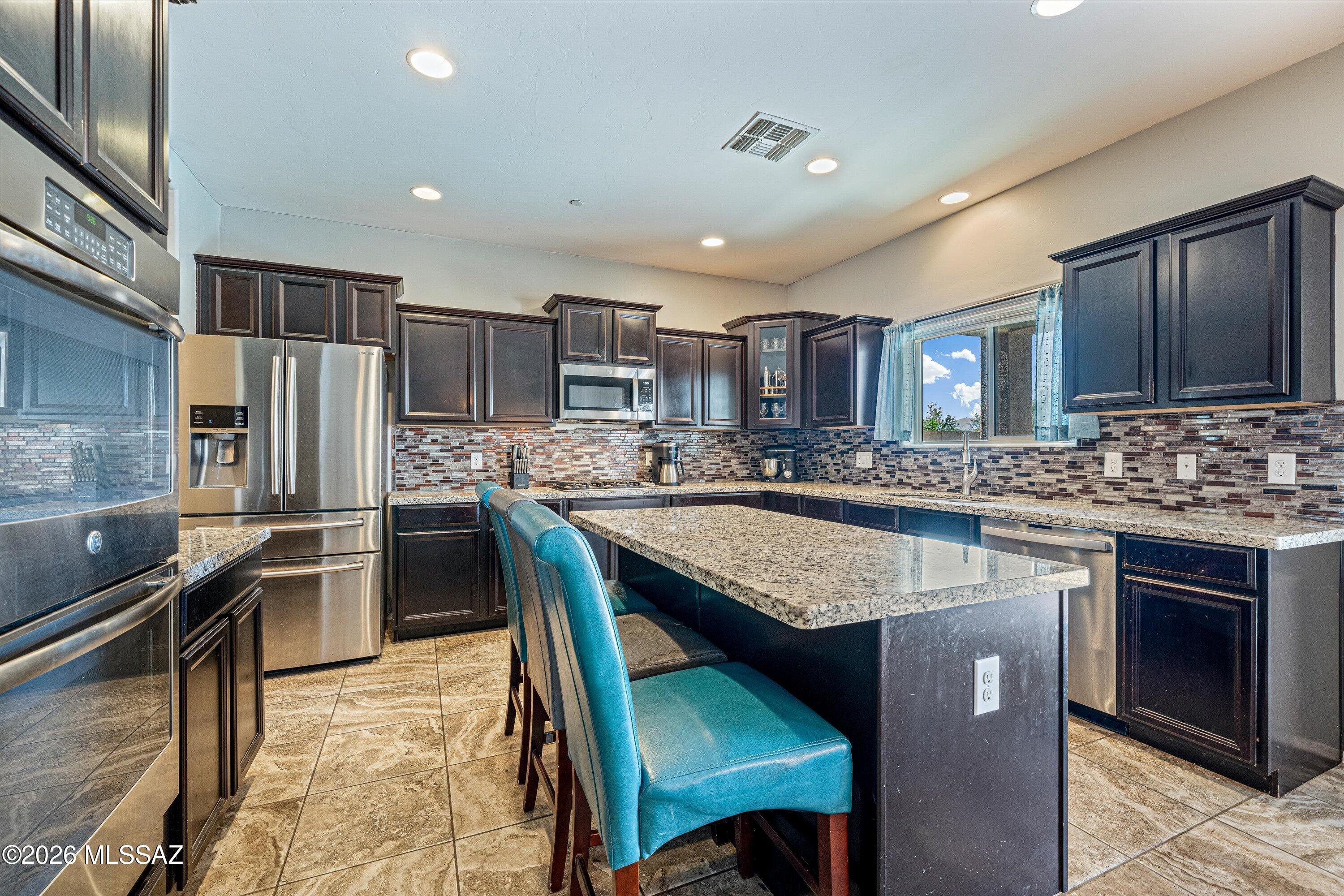 Vista Del Lago - Residential