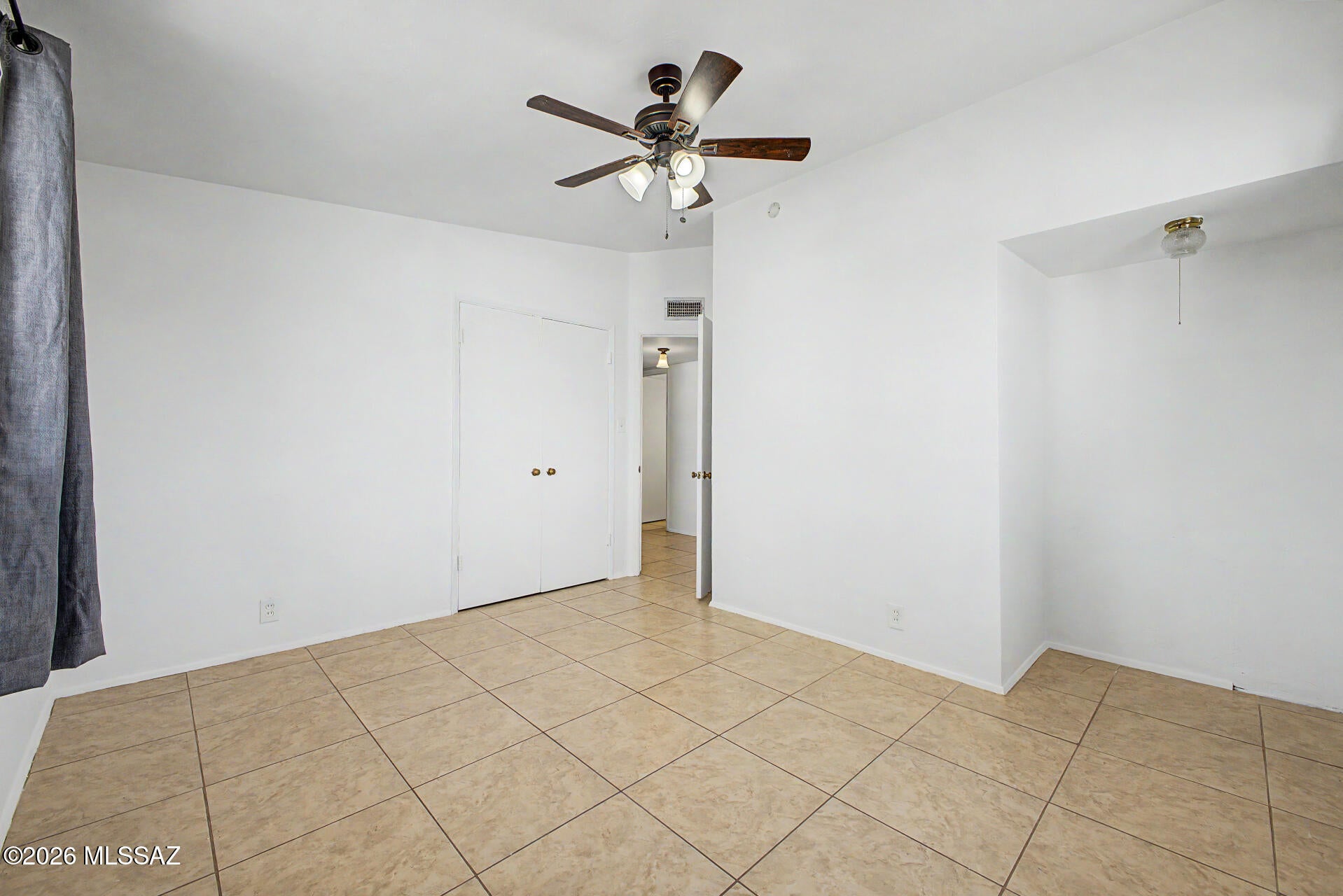 Loma Verde - Residential