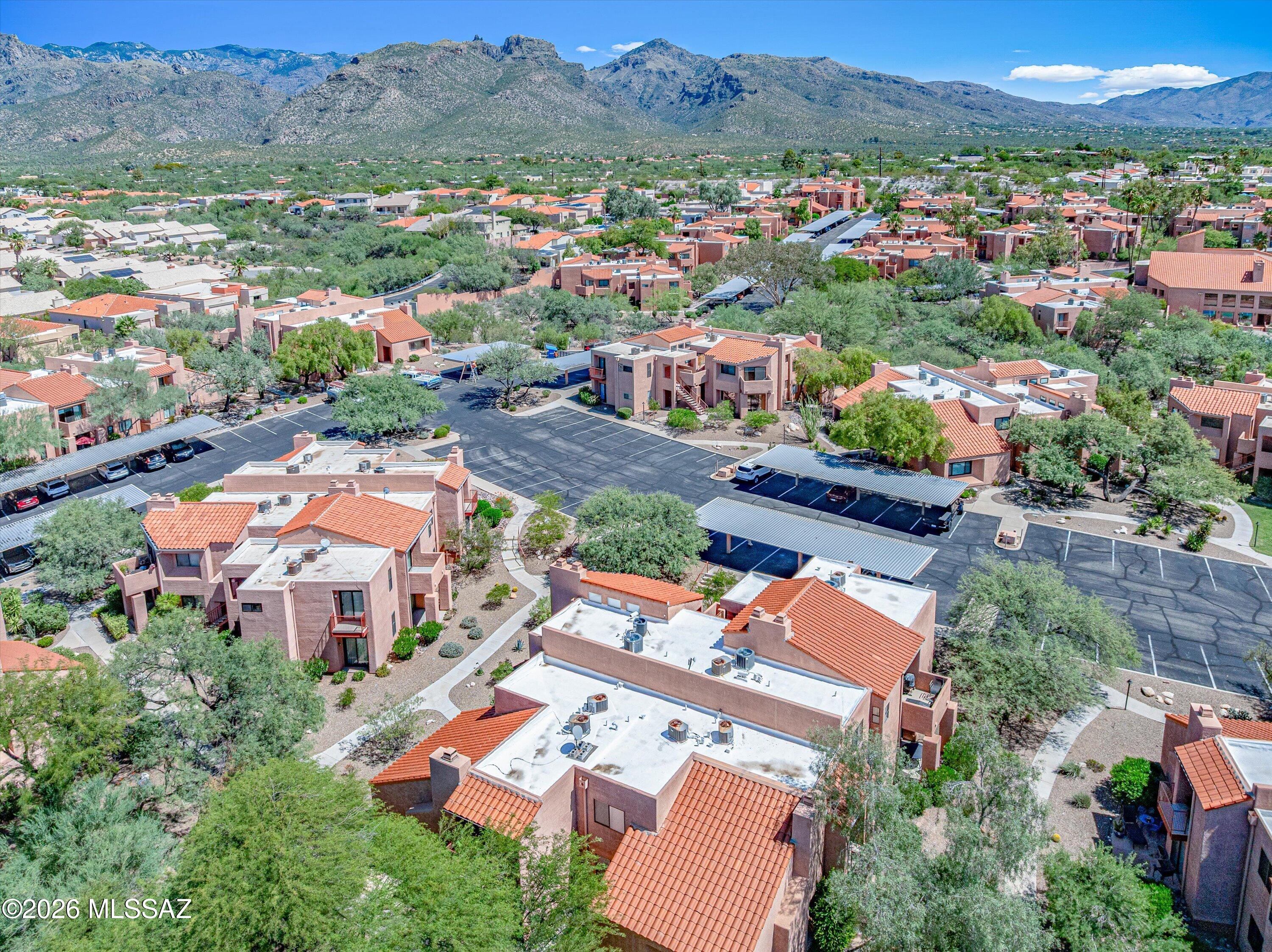 Ventana Vista Condominiums - Residential