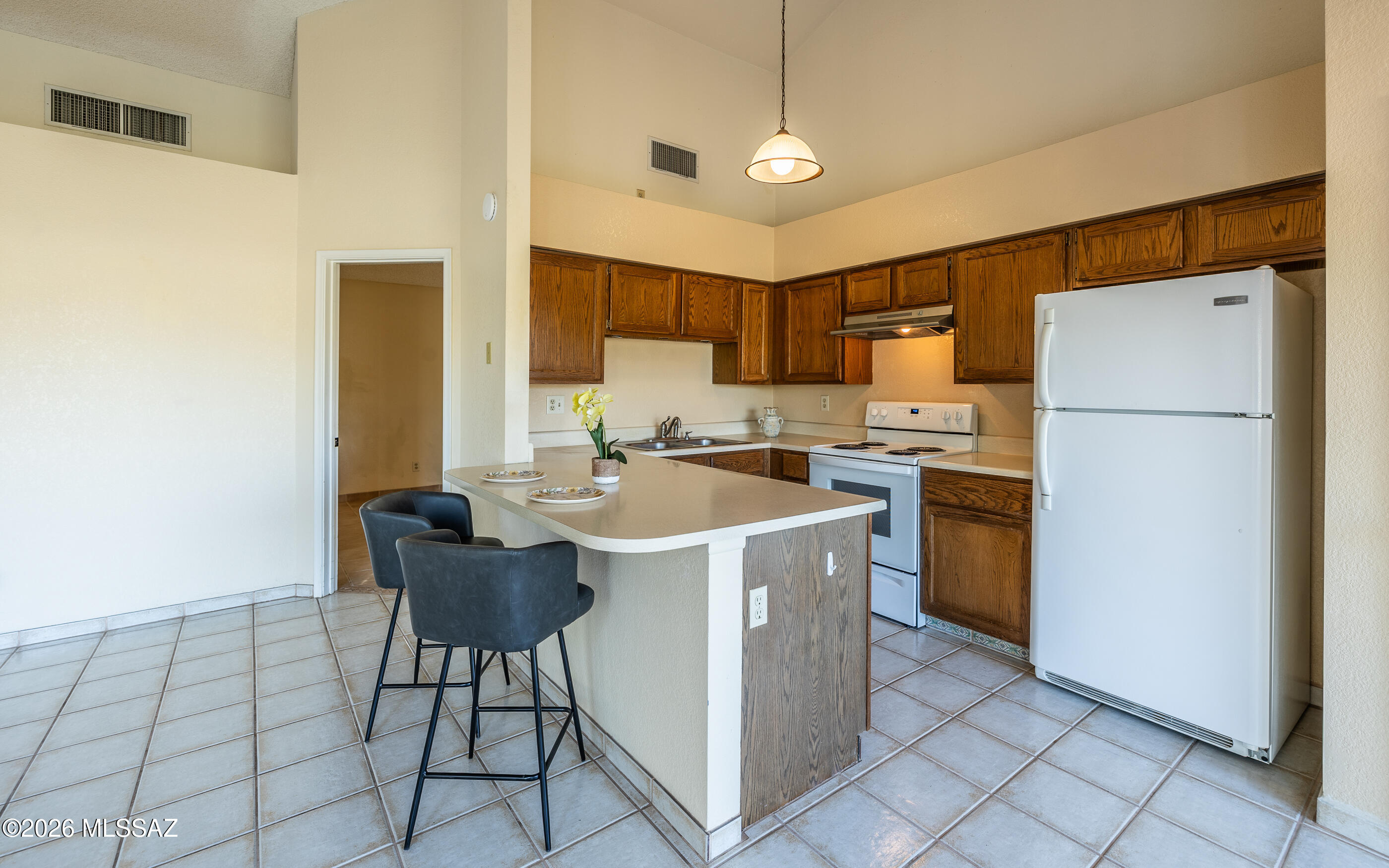 Saddlewood Villas (1-102) - Residential