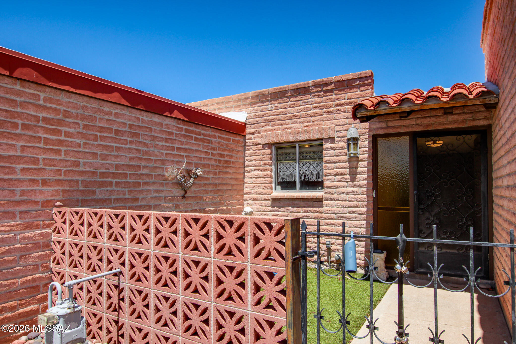 La Serena Townhouses (1-25) - Residential