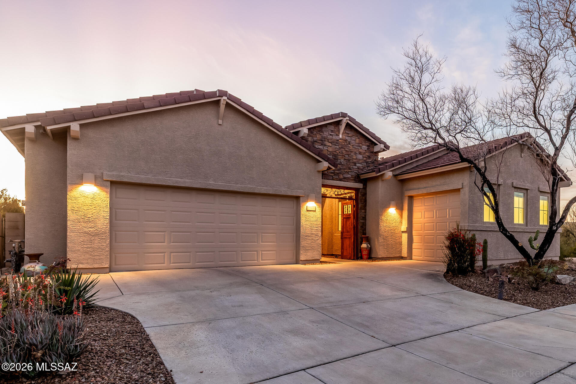 Preserve III at Dove Mtn (306-486,530-534,577-605) - Residential