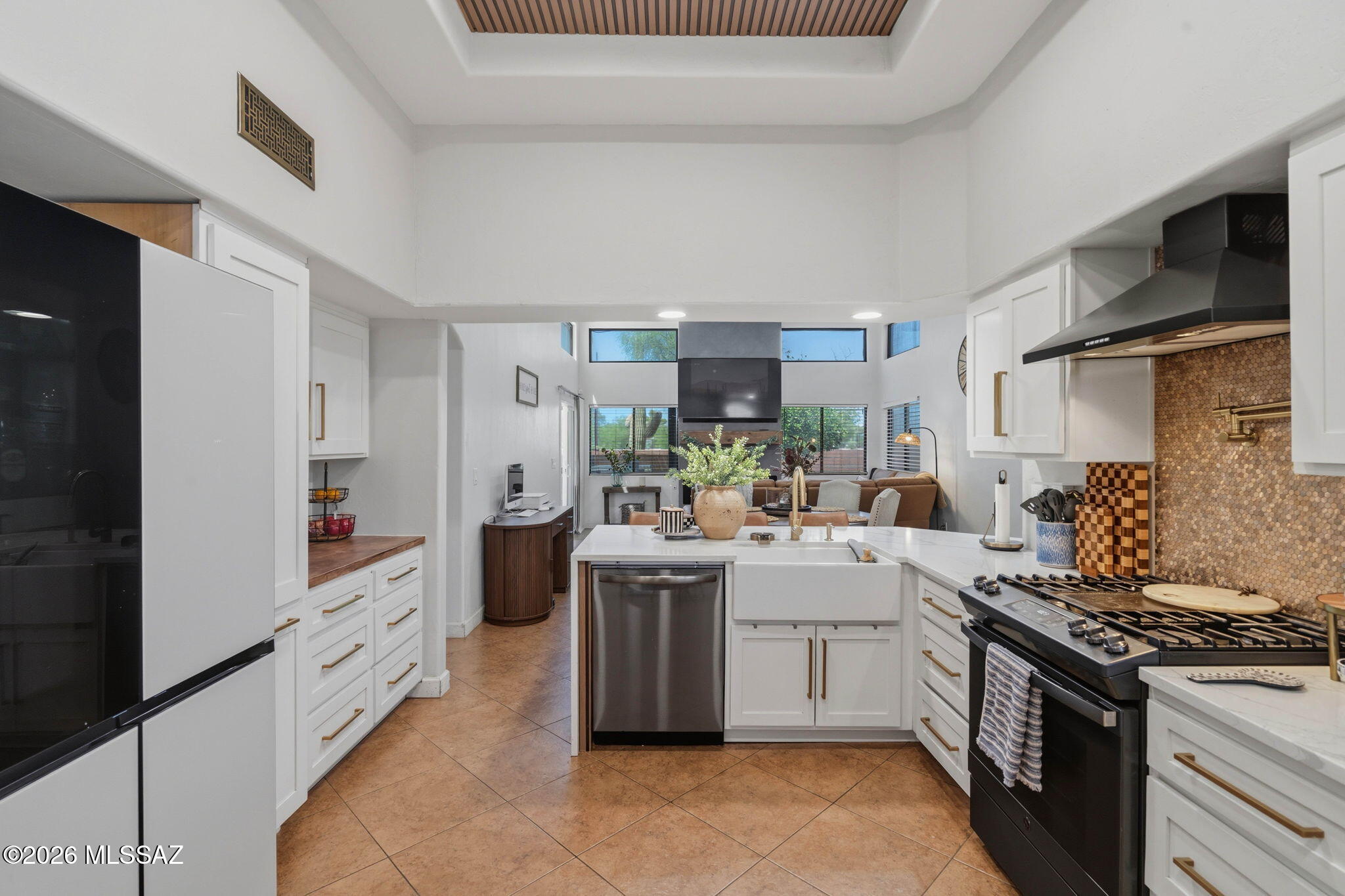Hills On La Canada (The) - Residential