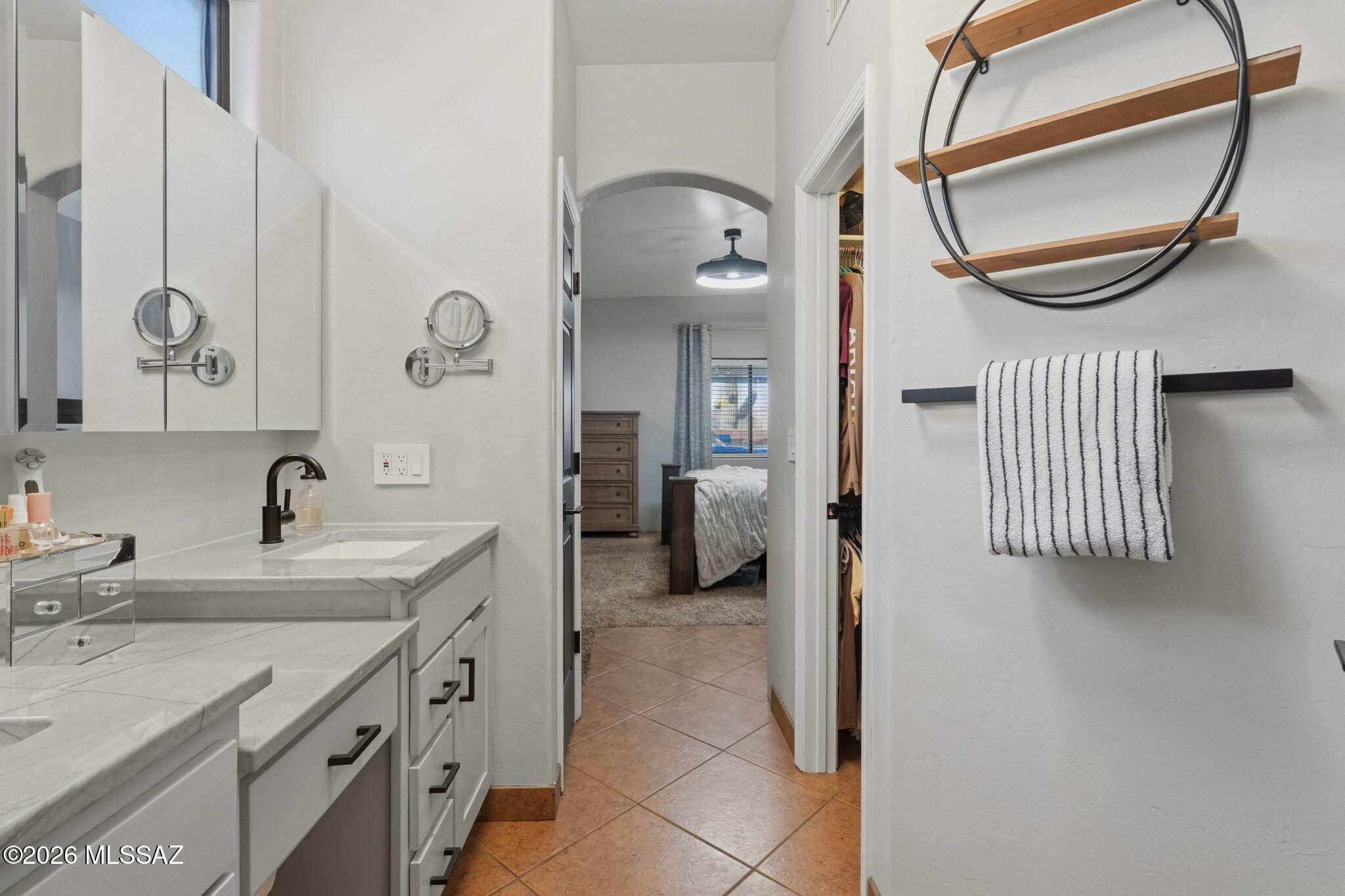 Hills On La Canada (The) - Residential