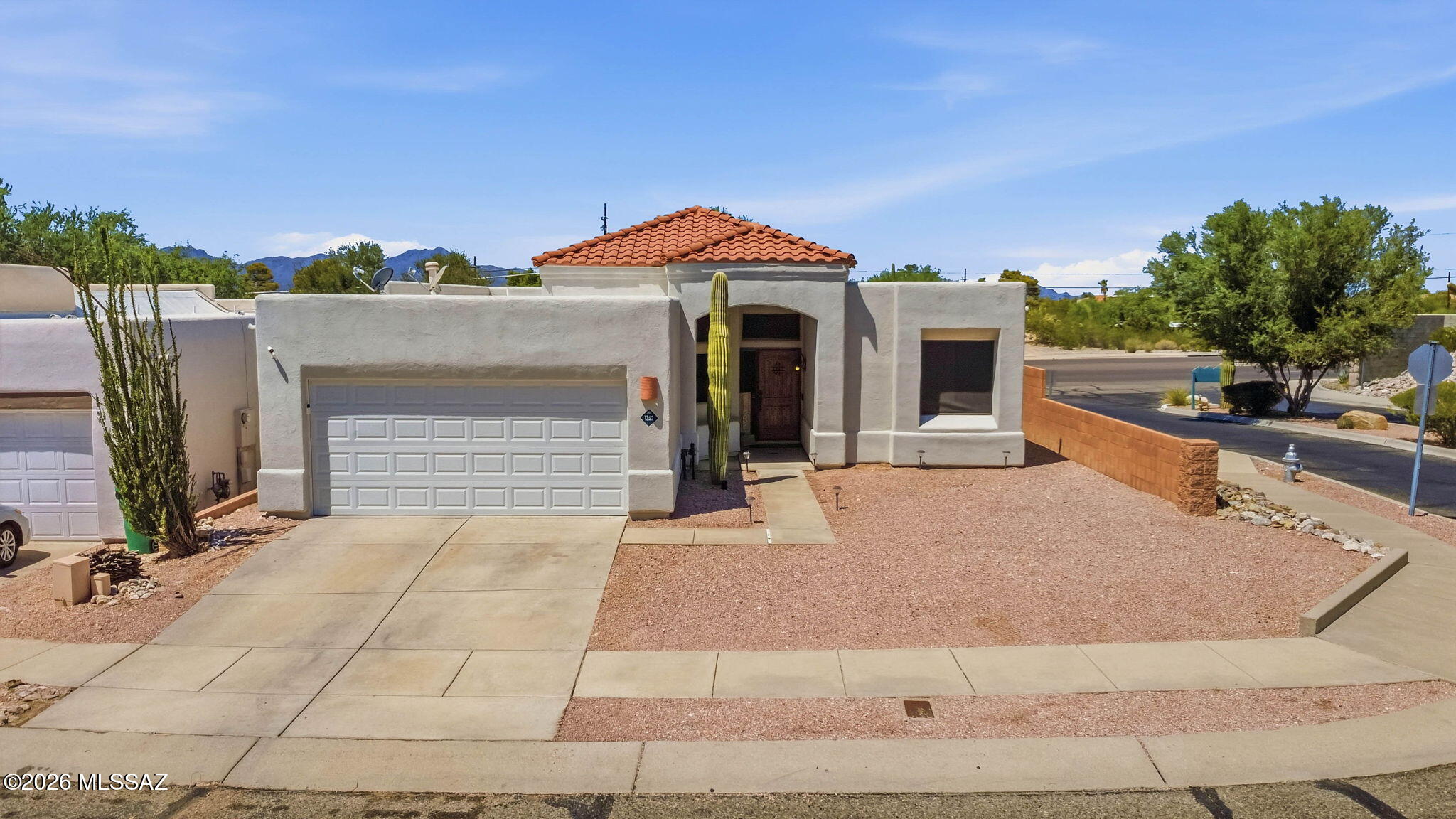 Hills On La Canada (The) - Residential