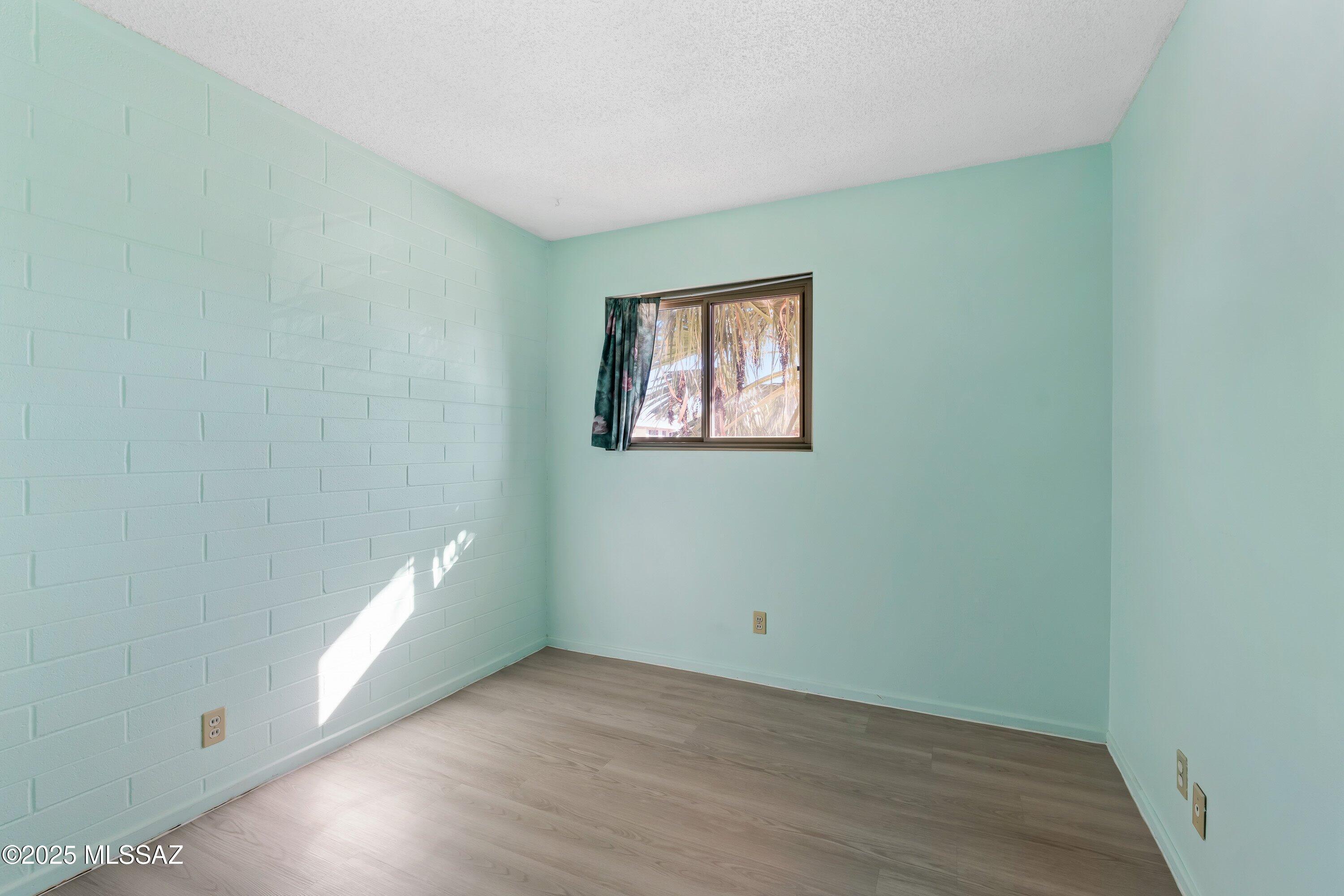 Sherwood Village Terrace (1-85) - Residential