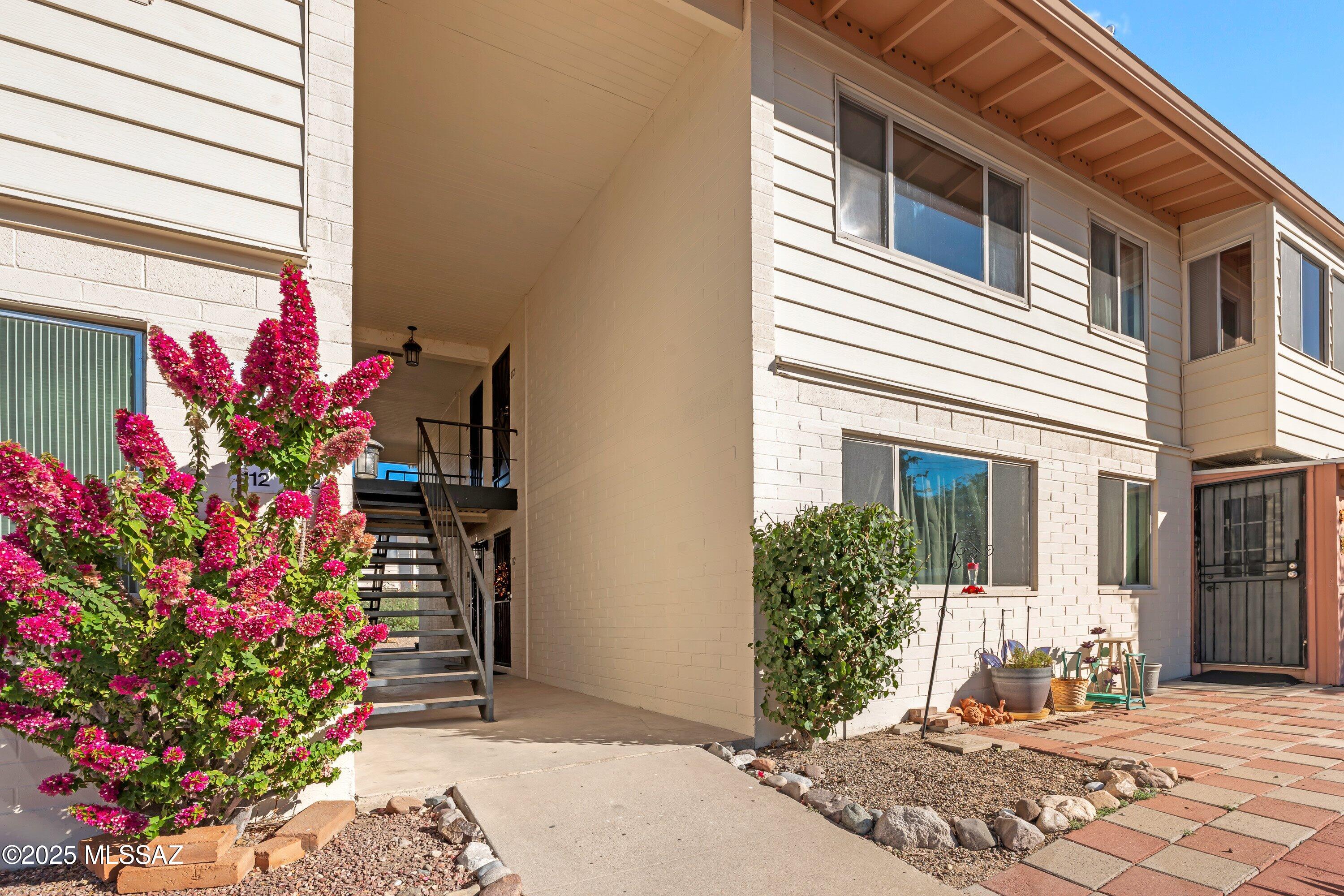 Sherwood Village Terrace (1-85) - Residential