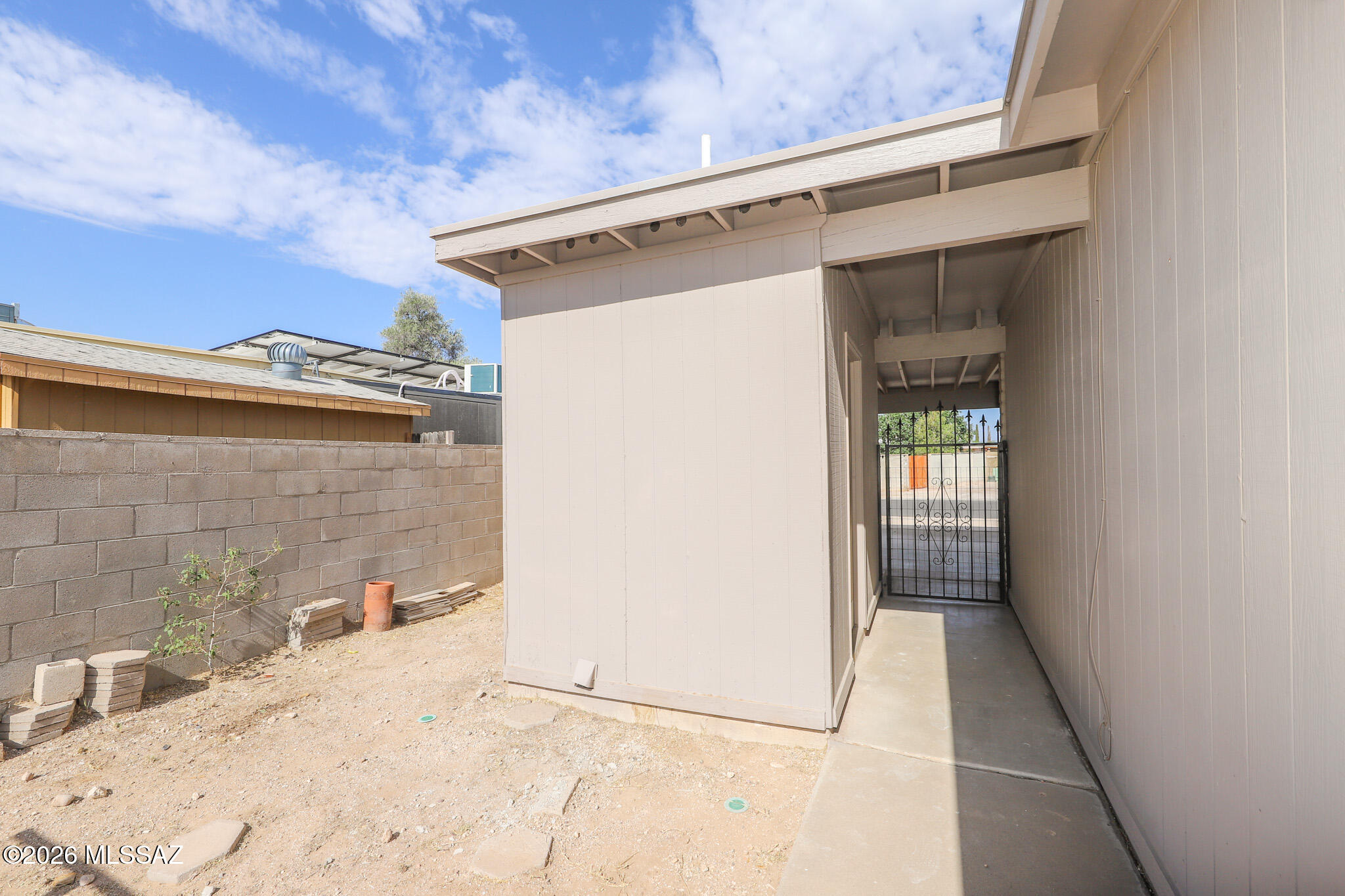 Desert Shadows (119-311) - Residential