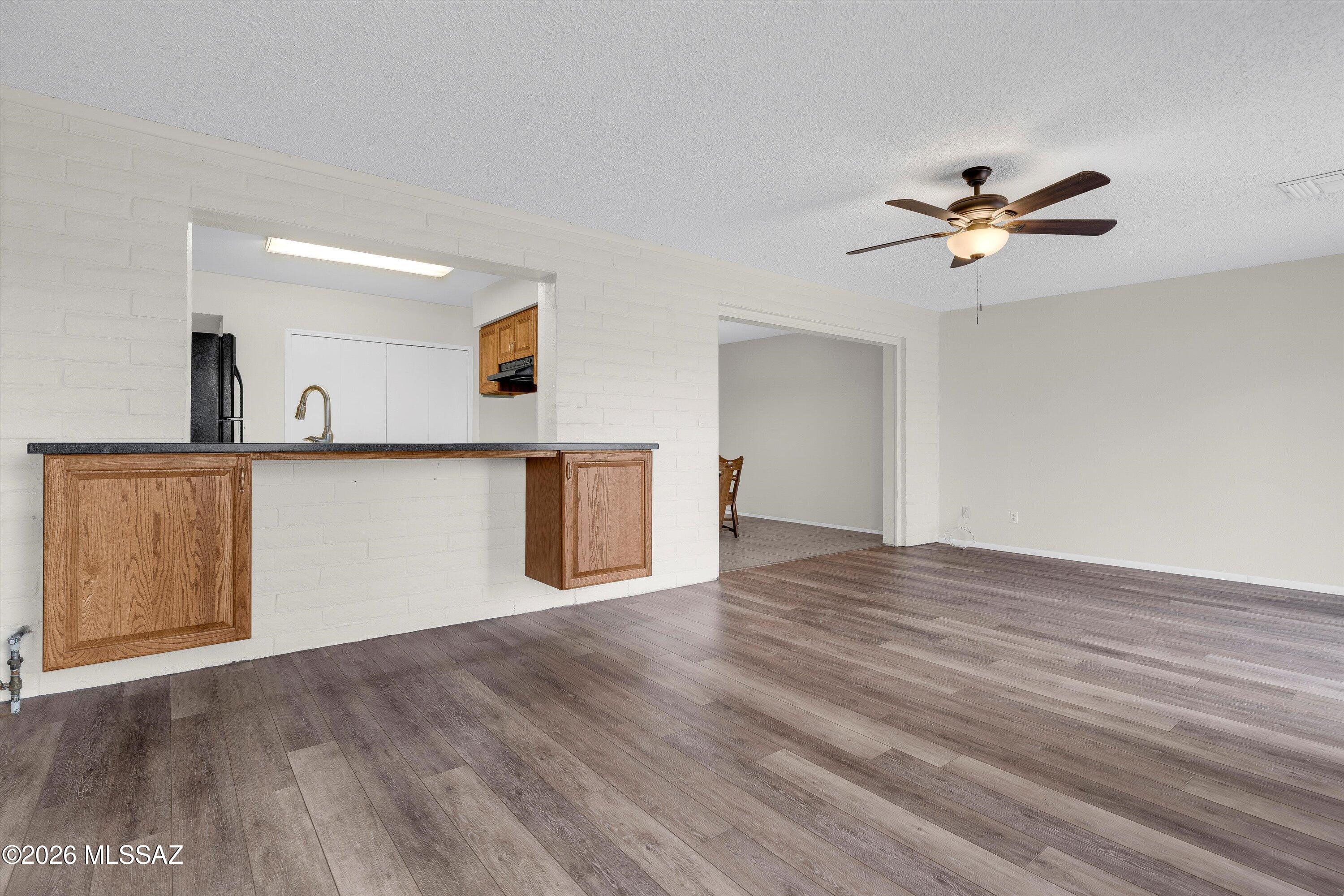 Broadway East No. 4 (1-75) Amended - Residential