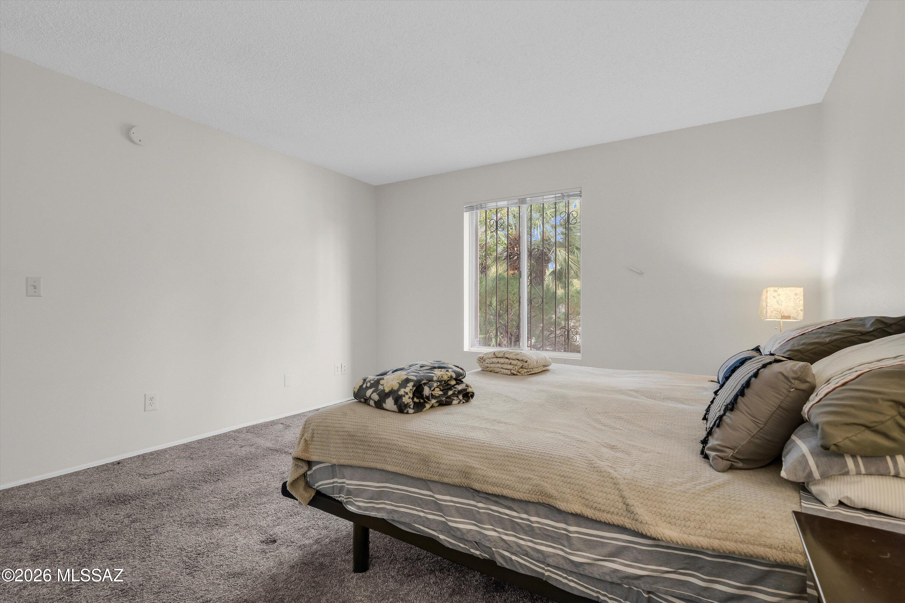 Broadway East No. 4 (1-75) Amended - Residential