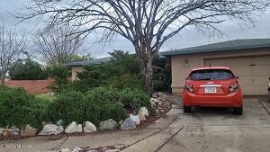 4 Bed 2 bath home, Needs some TLC. Great Investment opportunity.