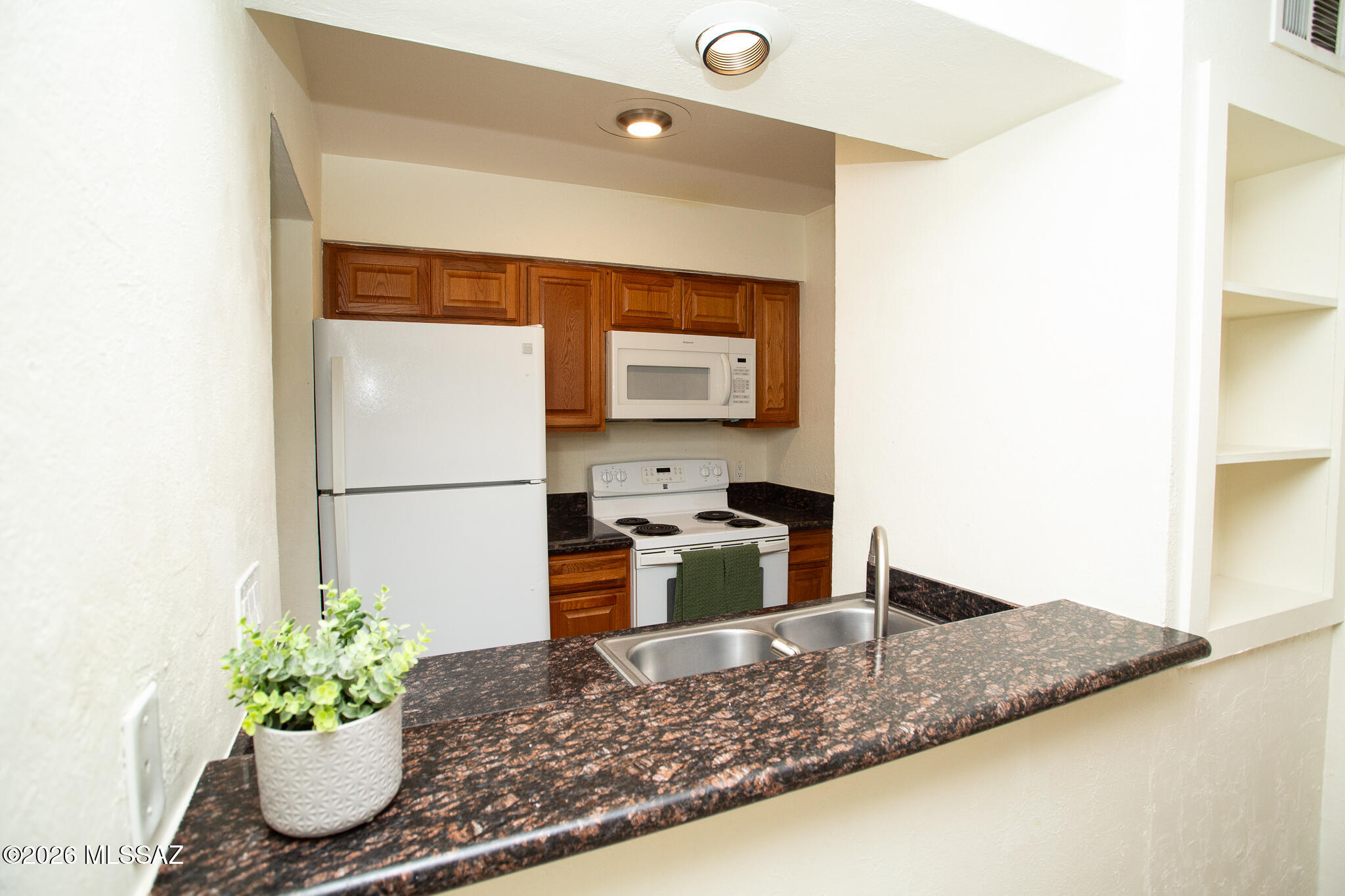 Las Colinas Condominiums - Residential