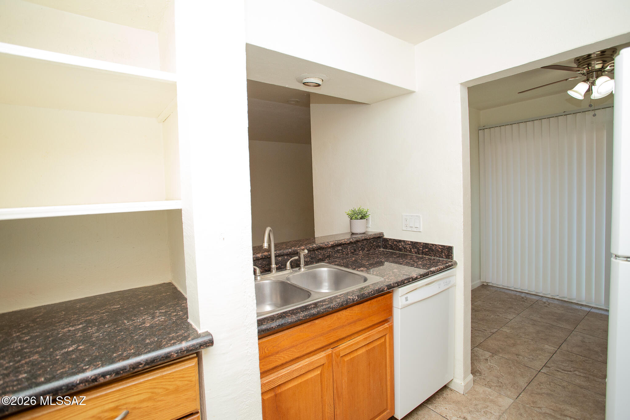 Las Colinas Condominiums - Residential