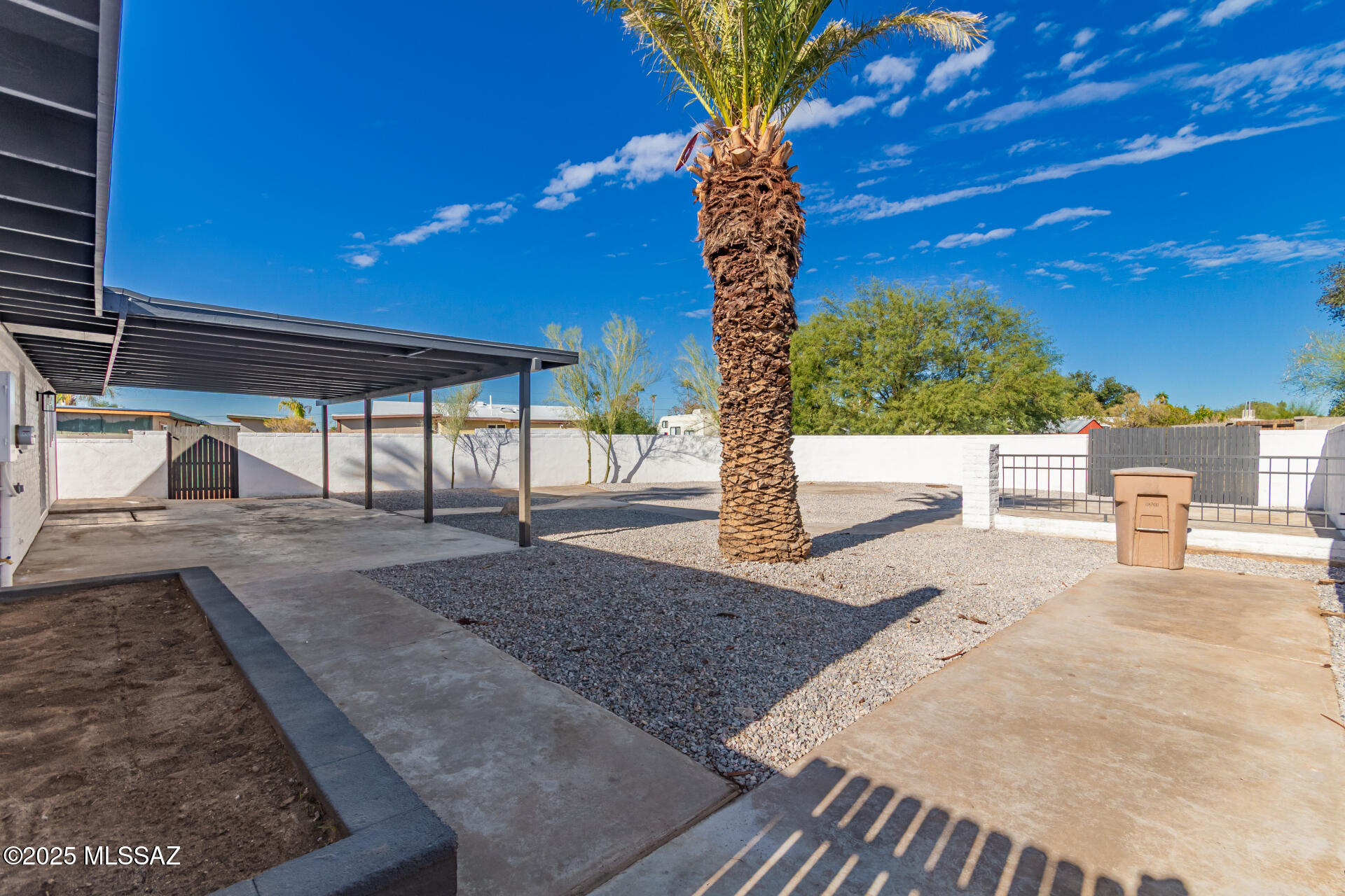 Casas Adobes Park (94-194) - Residential