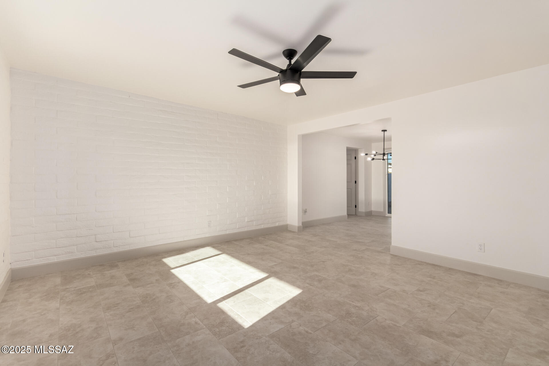 Casas Adobes Park (94-194) - Residential