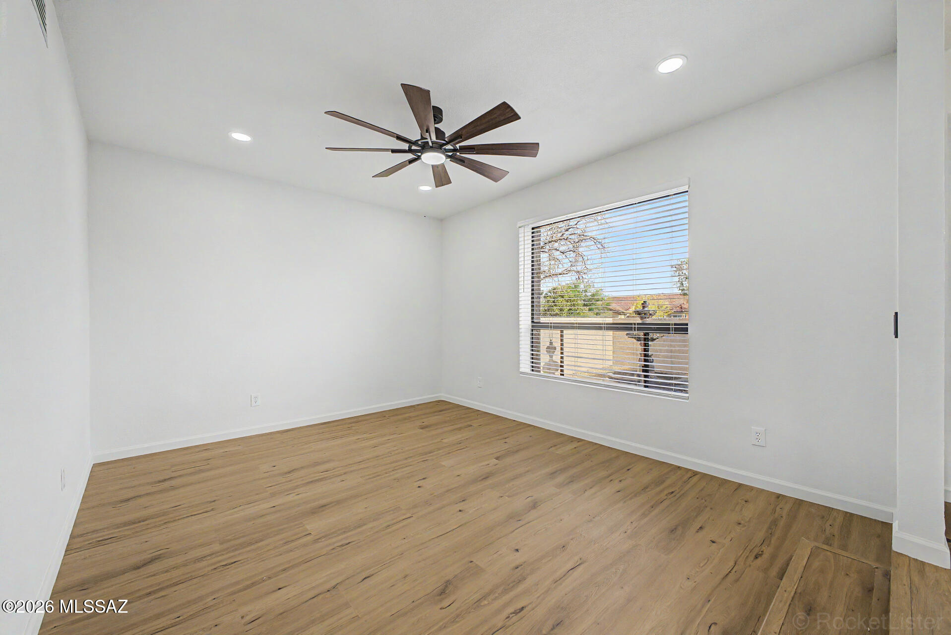 Catalina Madre III  (1-41) - Residential