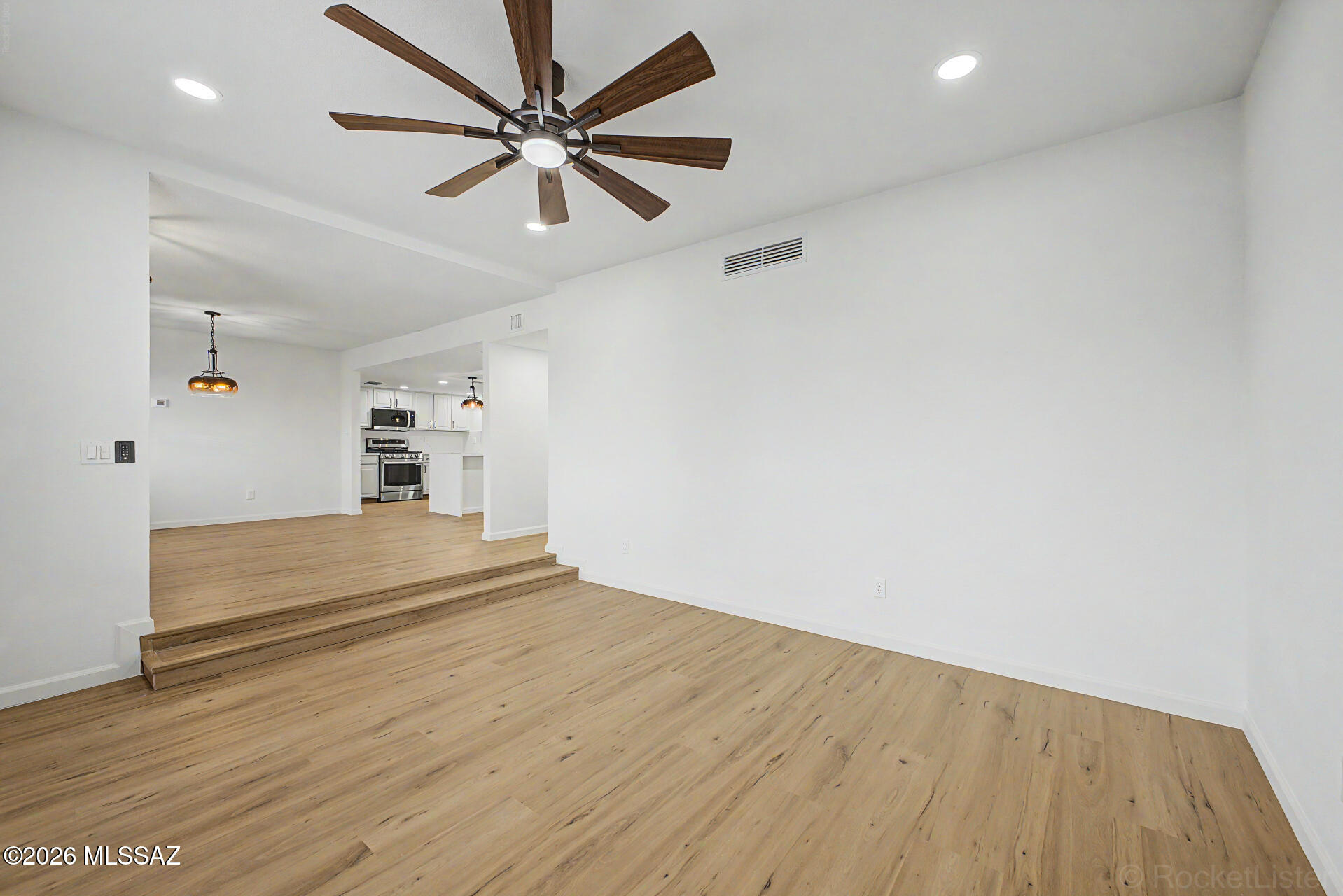 Catalina Madre III  (1-41) - Residential