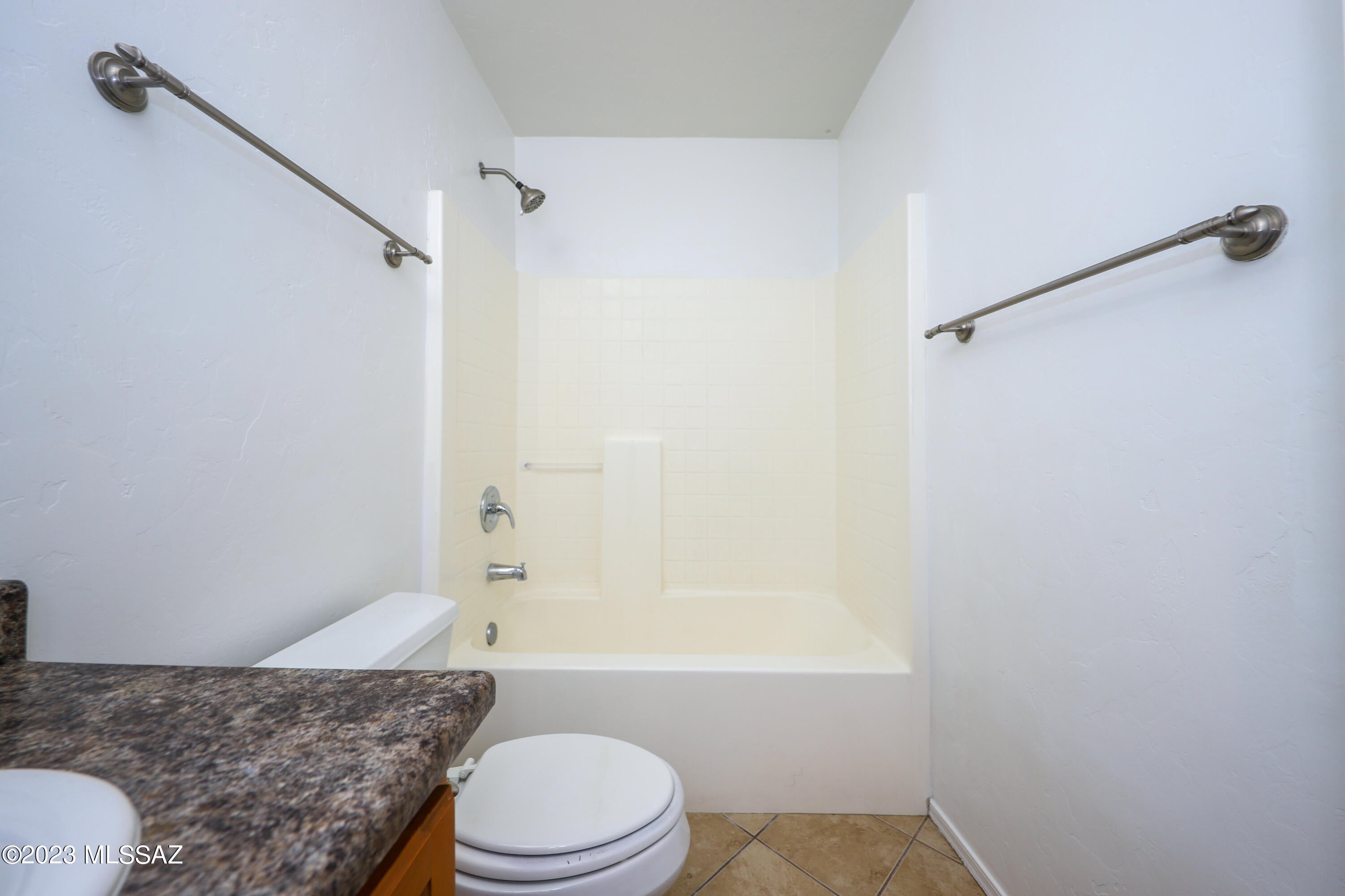Bantam Estates (1-30) - Residential Lease