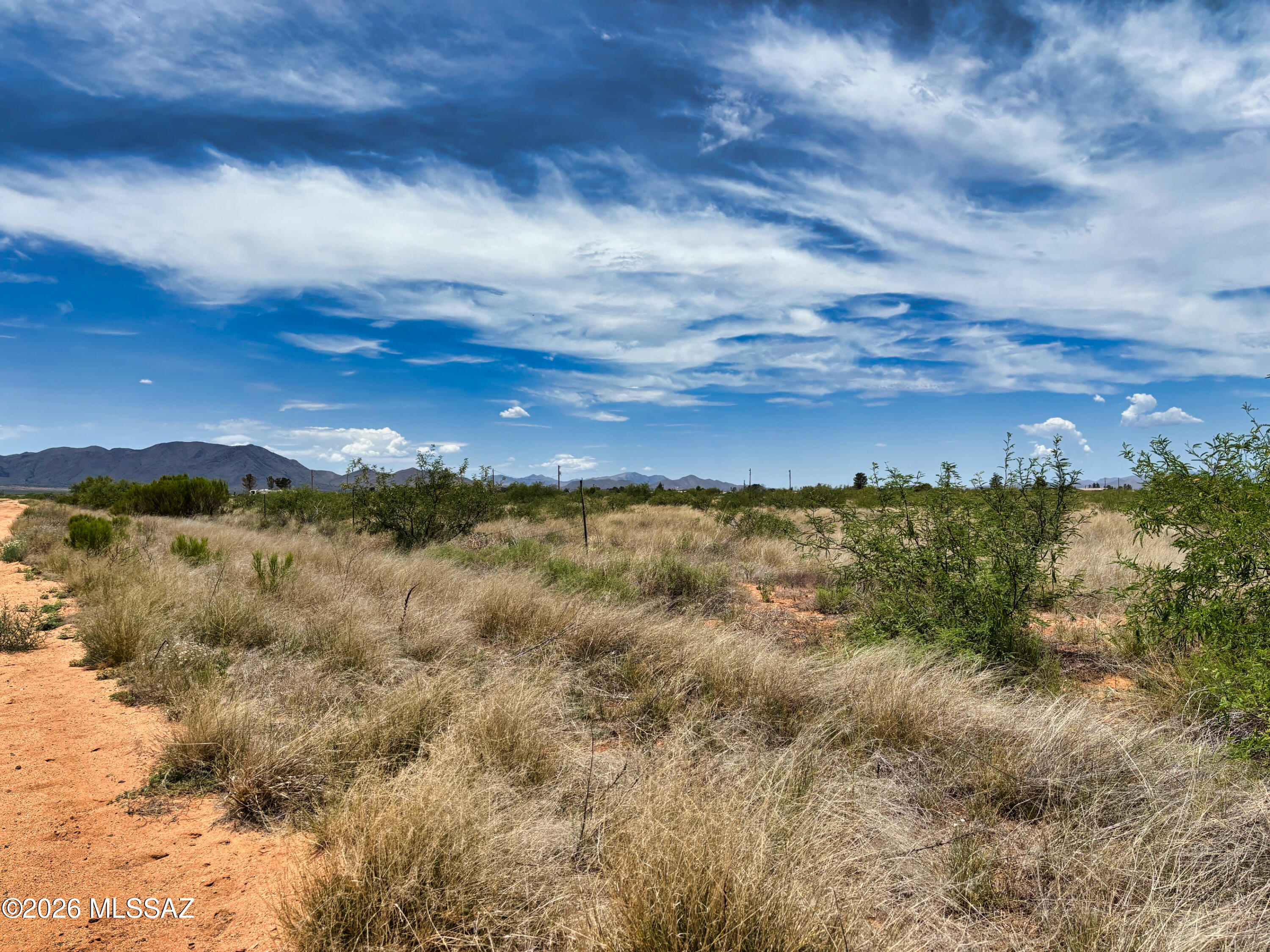 4 Acre parcel with a 20% well share. lots are 662x263 and run South to North. Well share is with 1525 N Arabian Lane. Great mountain views. Zoned RU-4 which is highly desired for OPT-OUT. Manufactured homes also allowed. Power at the street. Parcel to be cut out at closing. 2, 4 Acre parcels avail at $24,000. EA Driveway access is on E Horse Country for both lots.
Owner will carry with $10,000 down. Balance for 2-3 yrs at 12% interest.