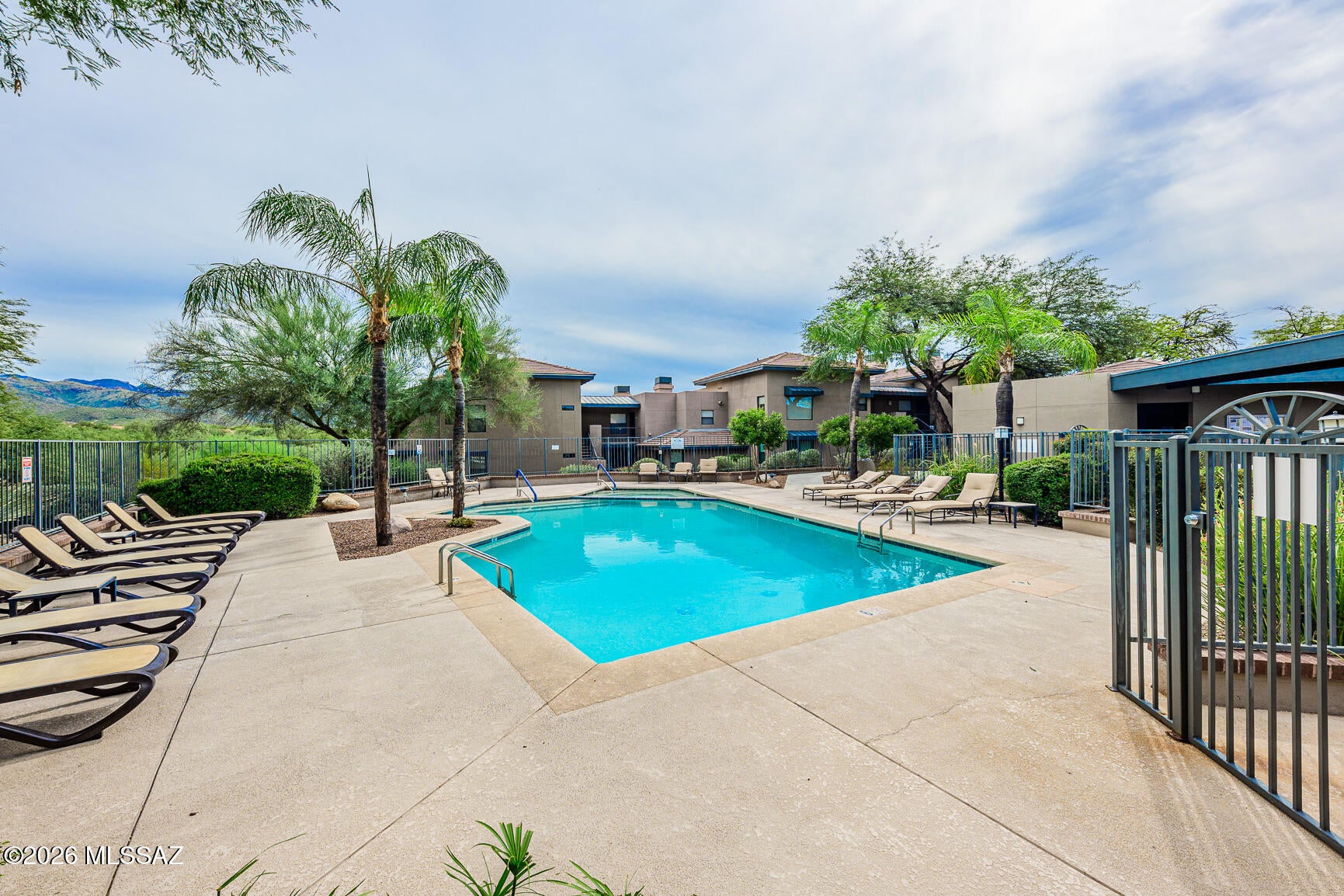 Greens at Ventana Canyon - Residential