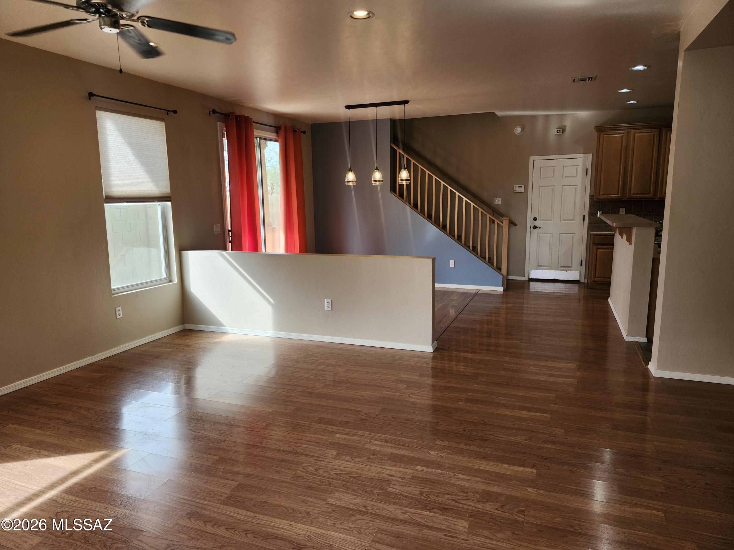 Catalina Vistas - Residential Lease