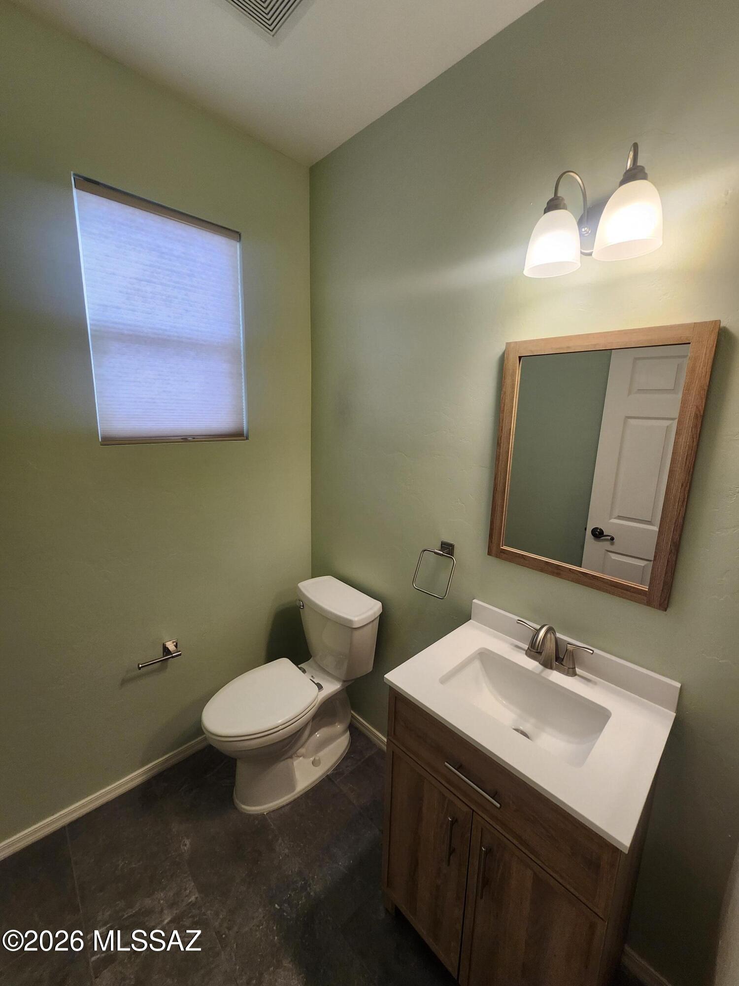 Catalina Vistas - Residential Lease