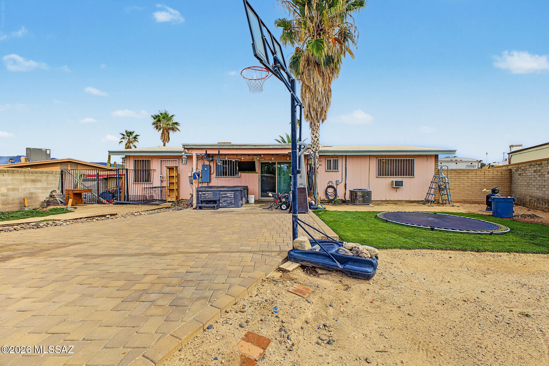 Sahuaro Vista (1-21) - Residential