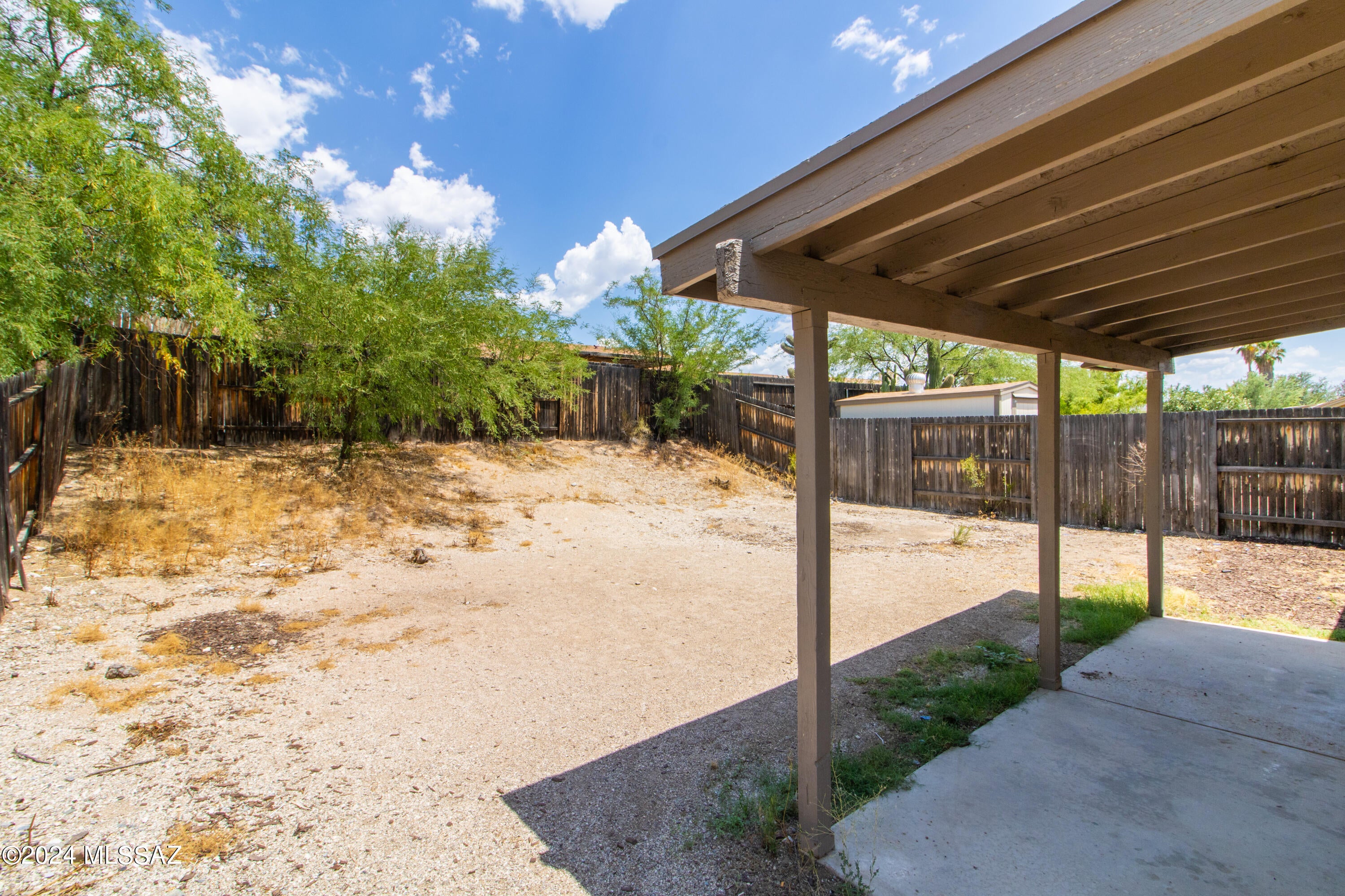 Reddington Hills (1-137) - Residential Lease