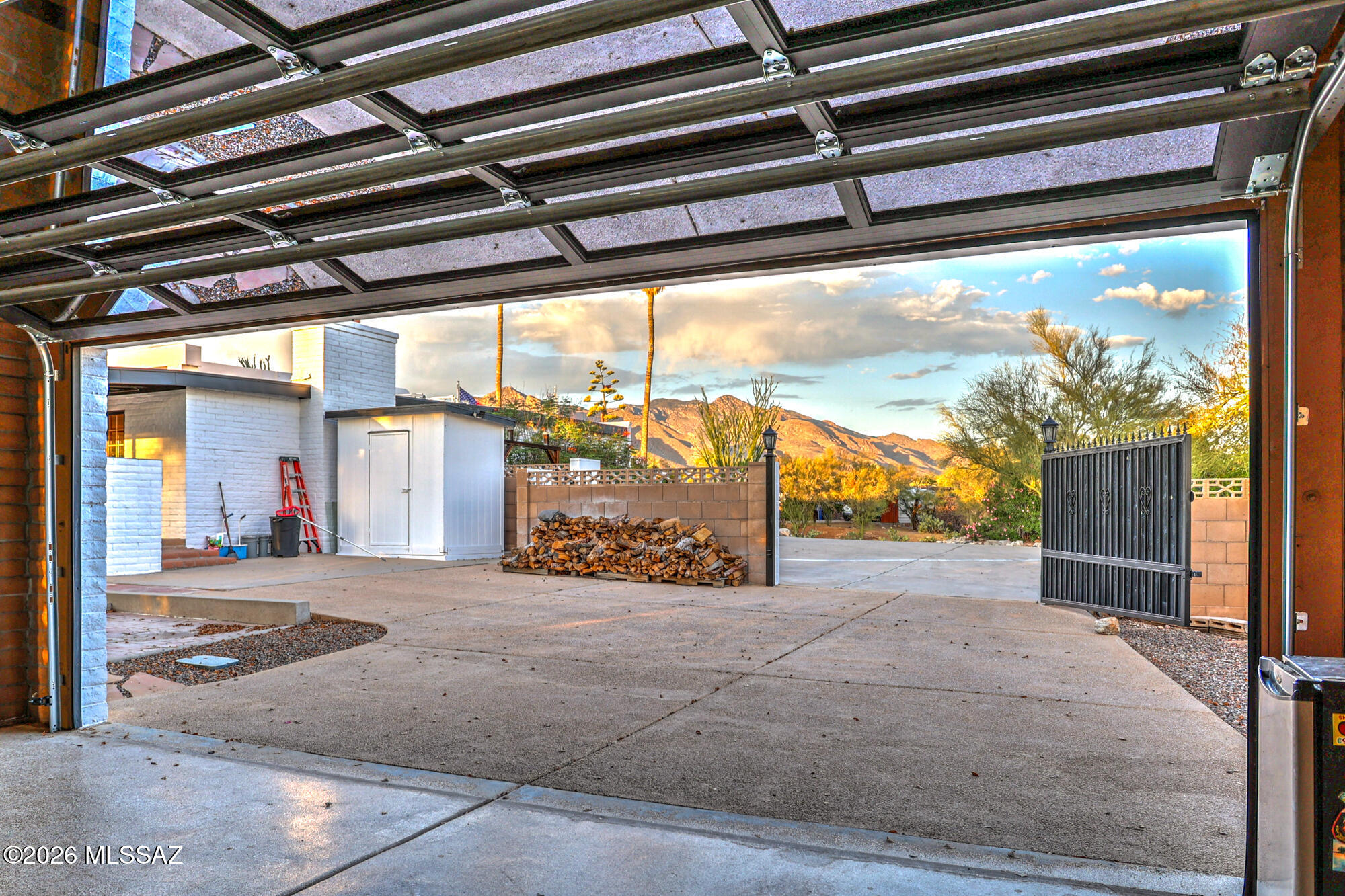 Casas Adobes West (1-220) - Residential