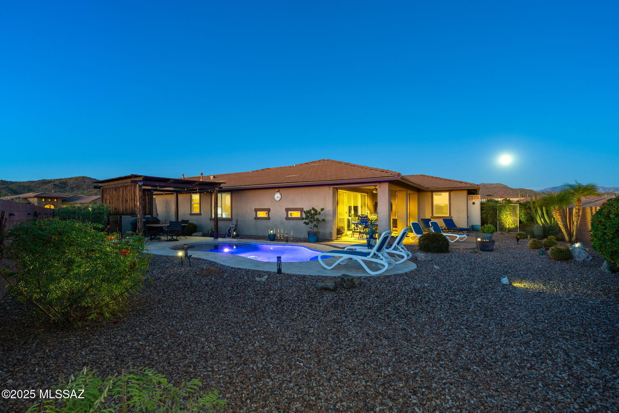Golden Barrel Place At Dove Mountain SQ20141710079 - Residential