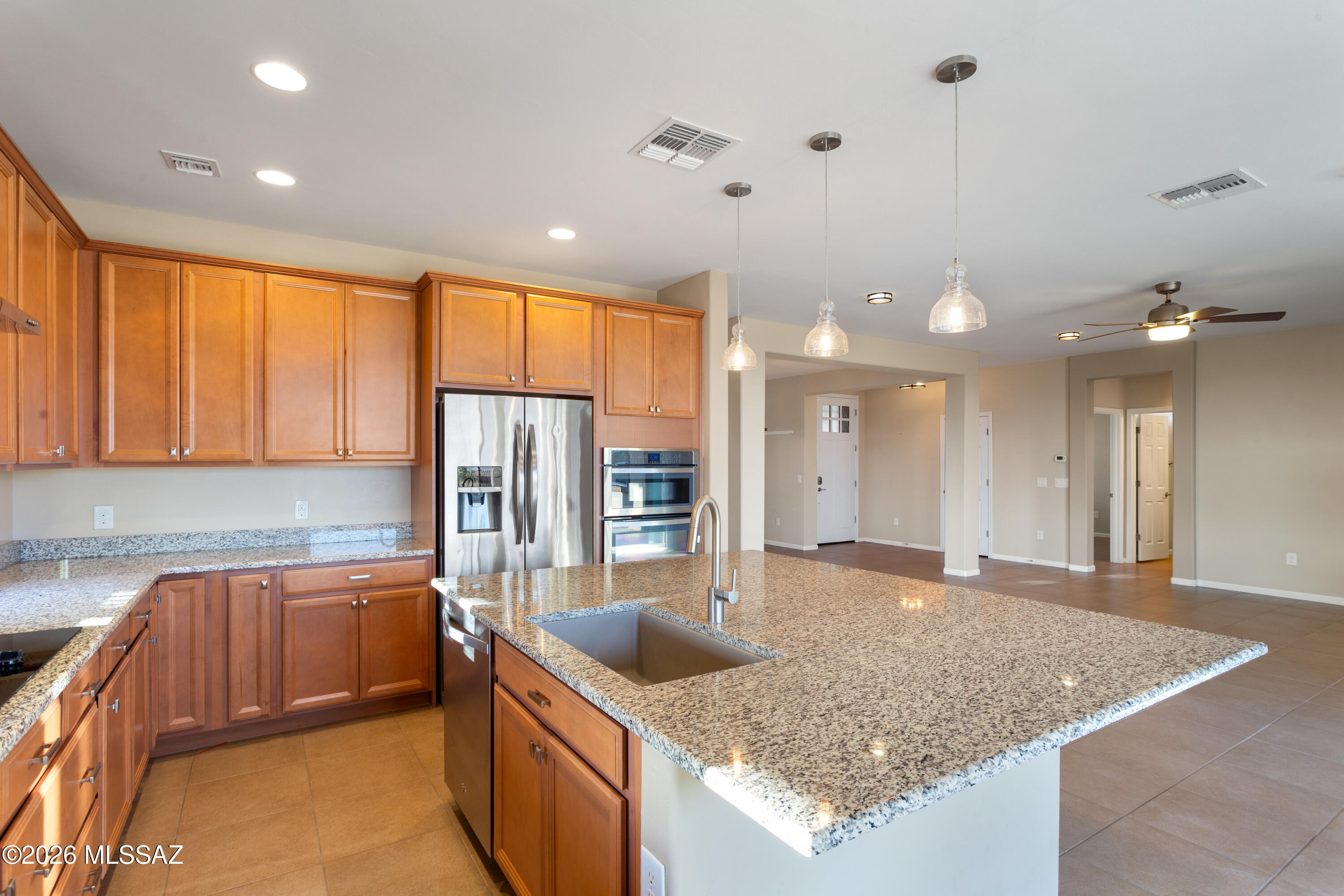Golden Barrel Place At Dove Mountain SQ20141710079 - Residential